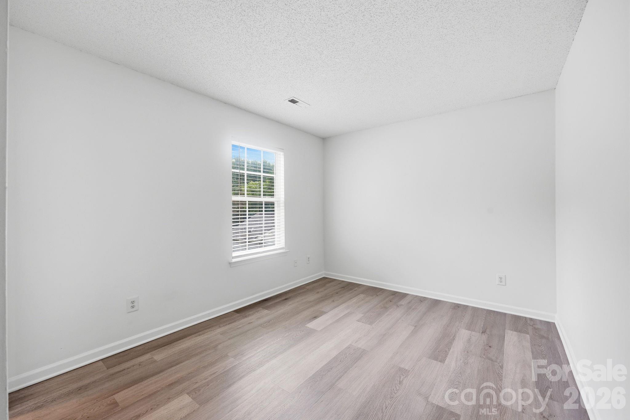 5423 Starflower Drive — Charlotte