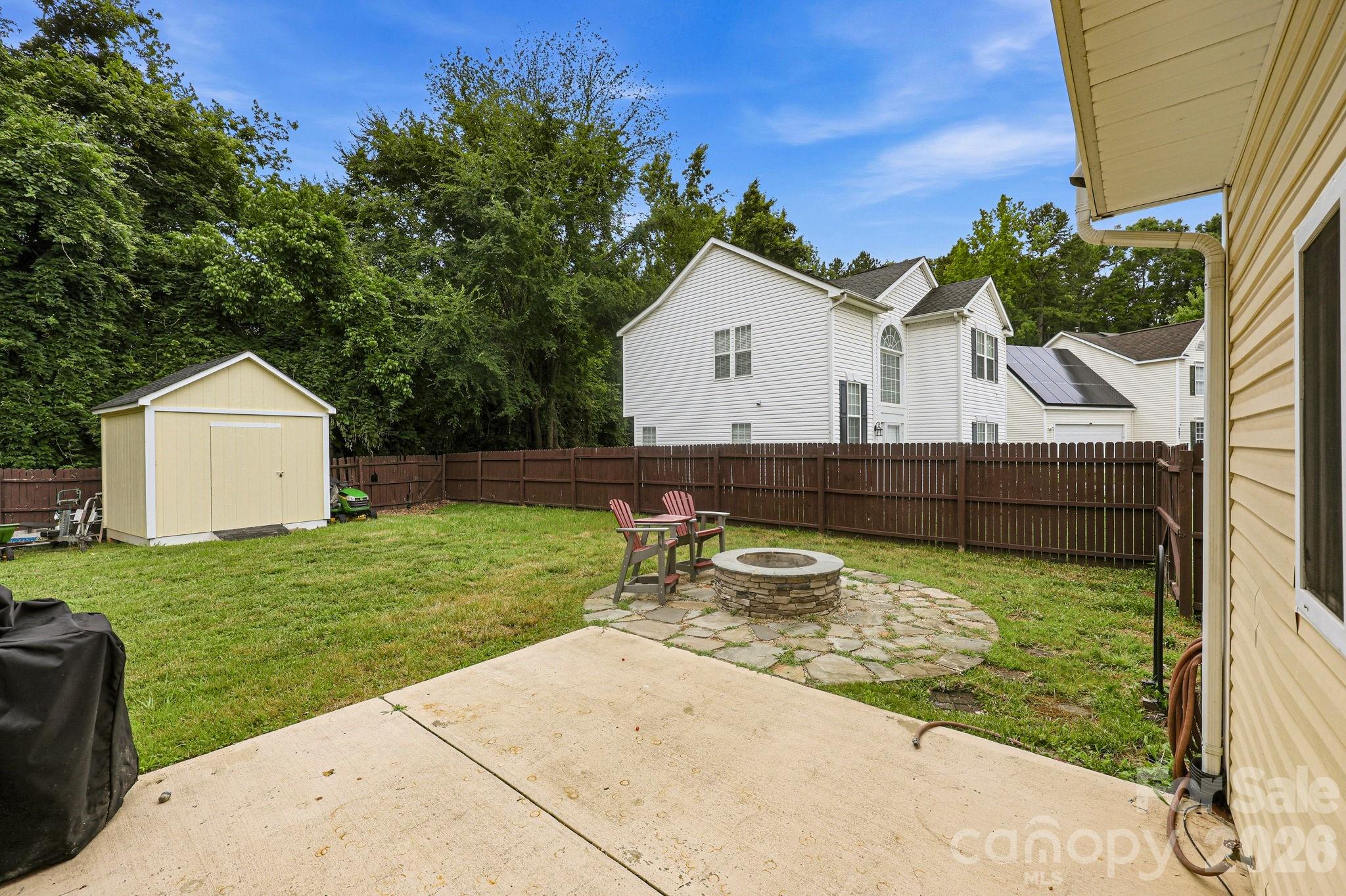 5423 Starflower Drive — Charlotte