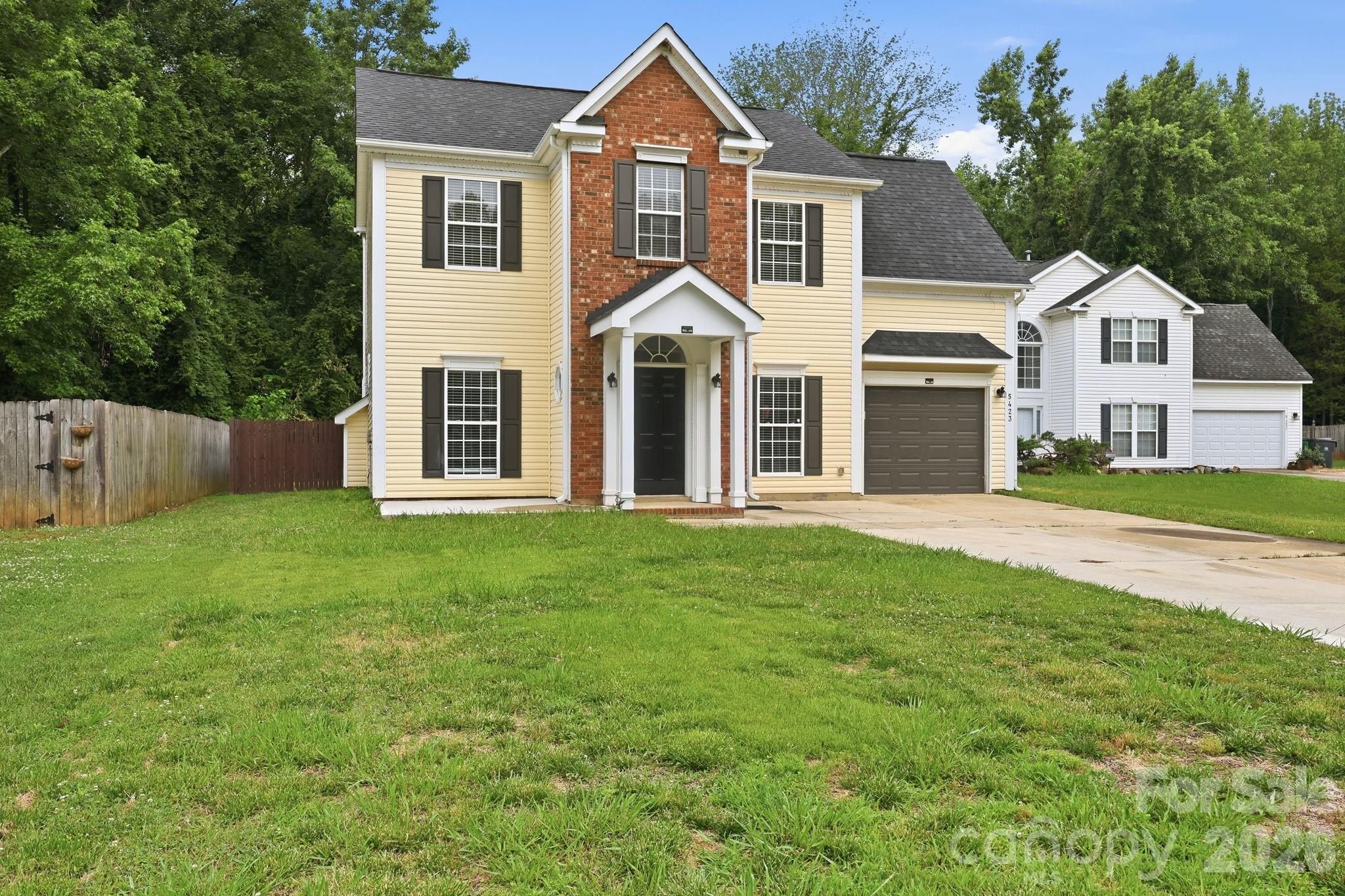 5423 Starflower Drive — Charlotte