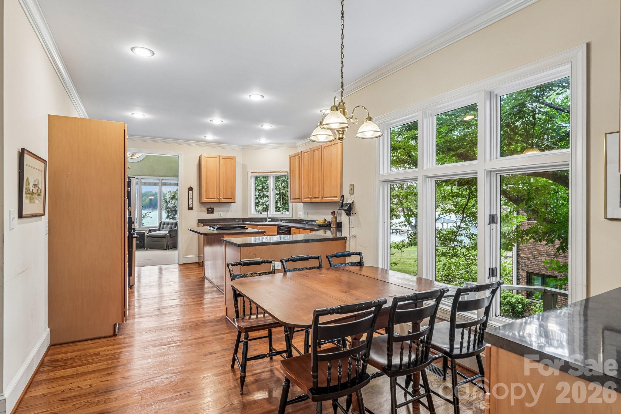 326 Ponderosa Circle — Mooresville