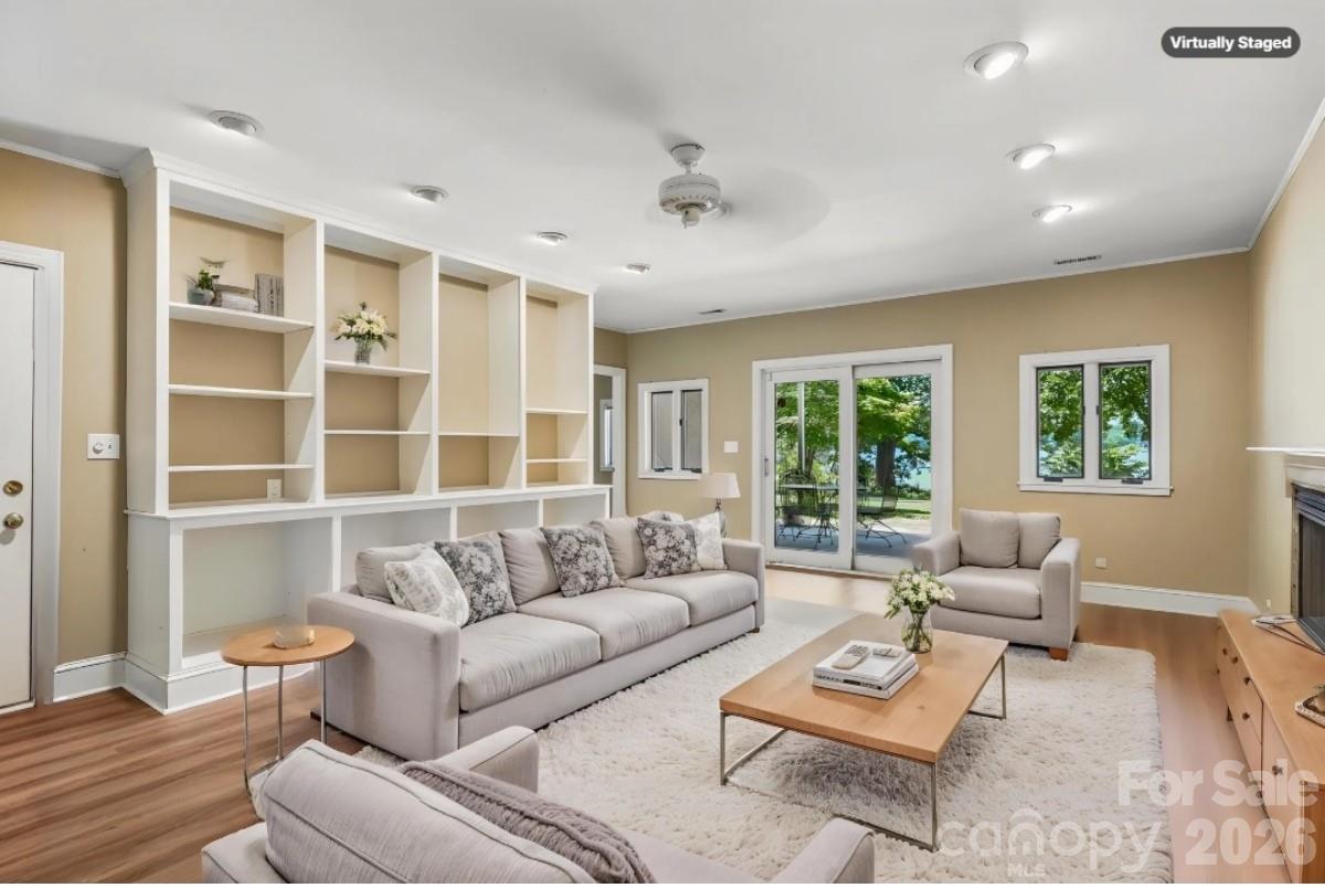 326 Ponderosa Circle — Mooresville