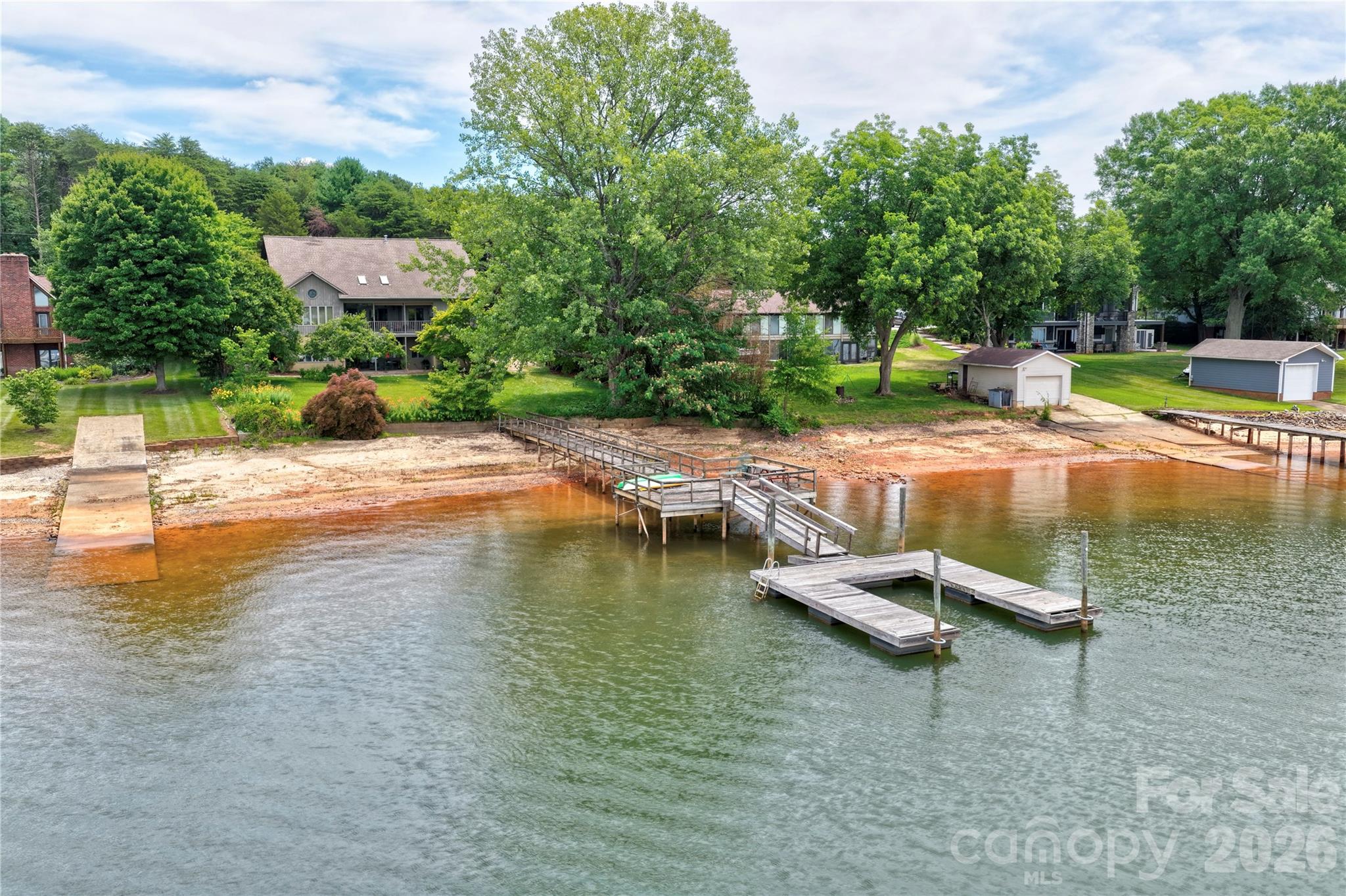 326 Ponderosa Circle — Mooresville