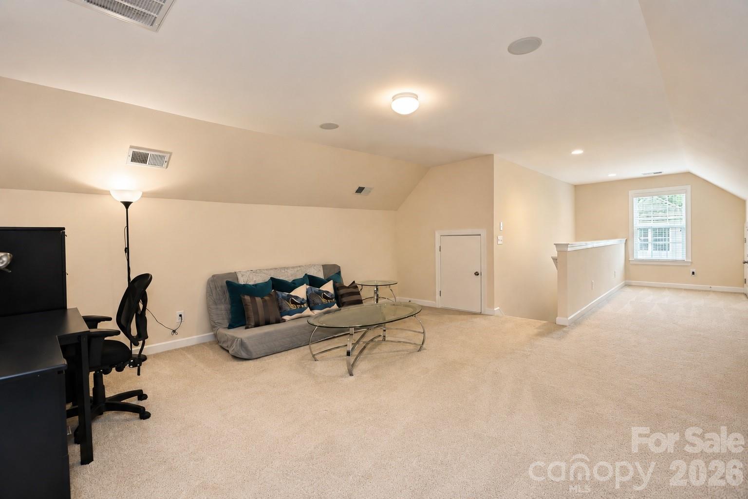 2412 Hamlet Court — Matthews