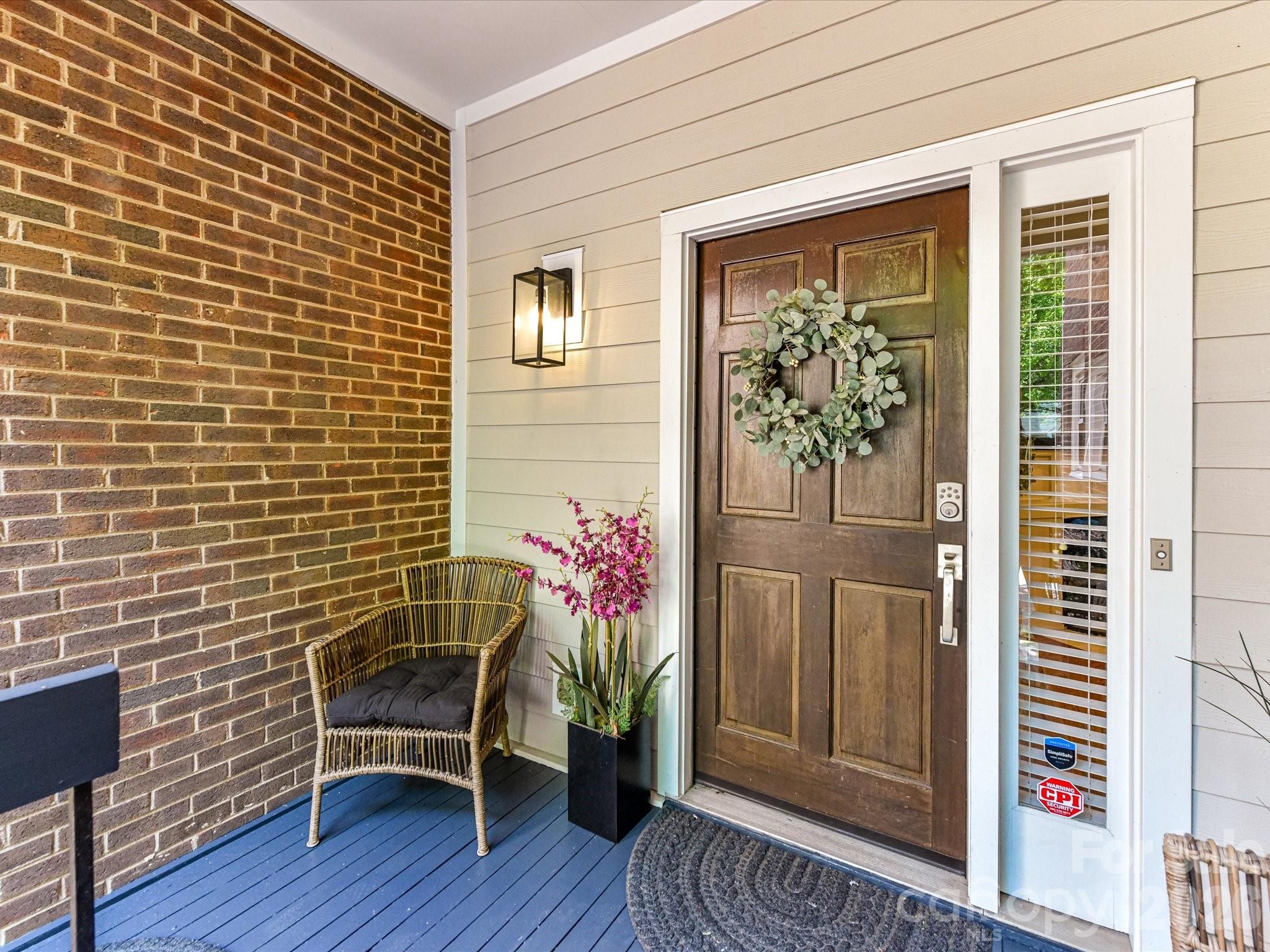 232 S Clarkson Street — Charlotte