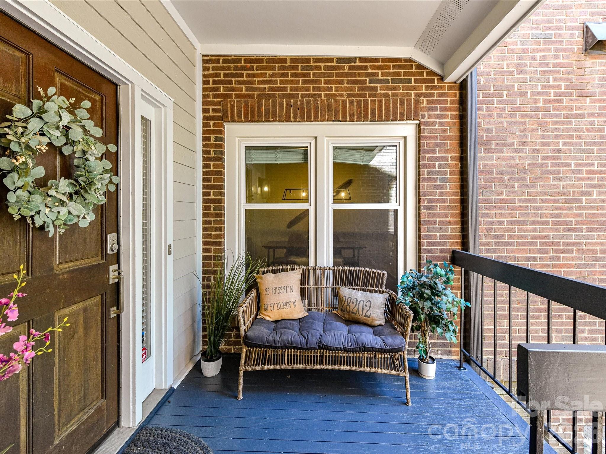 232 S Clarkson Street — Charlotte
