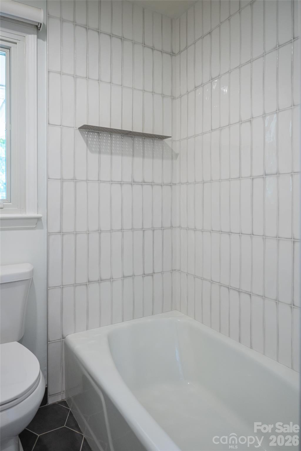 24 Amherst Road — Biltmore Forest