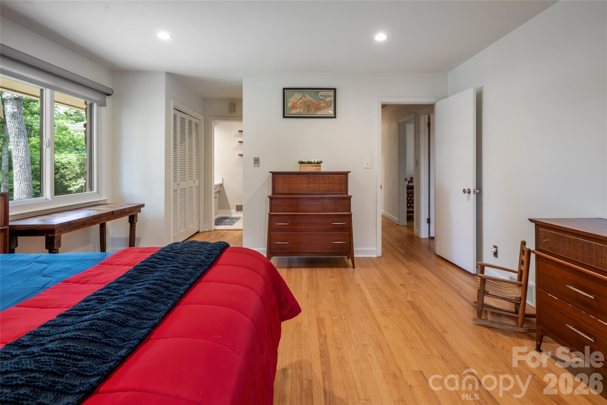 24 Amherst Road — Biltmore Forest
