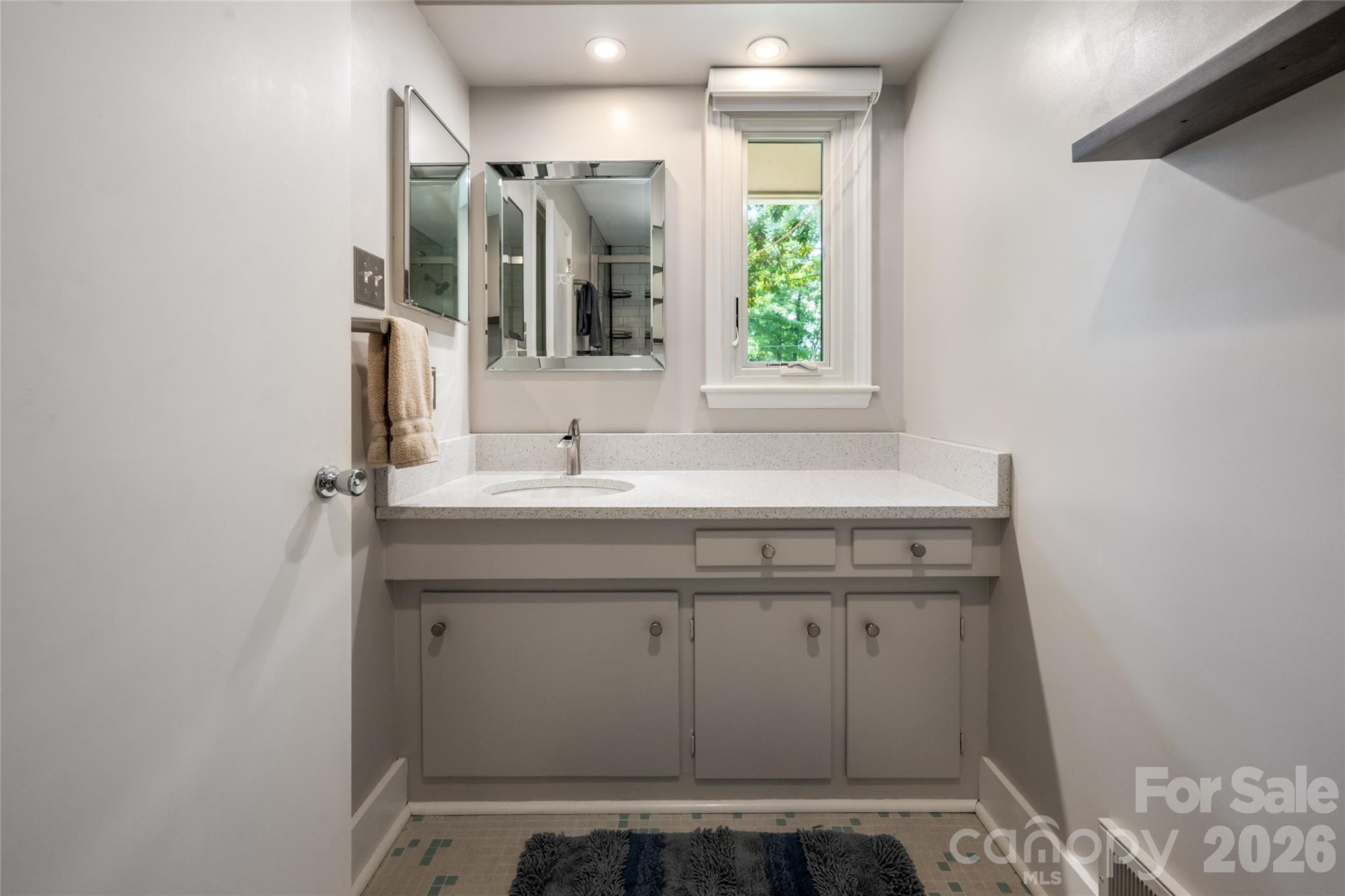24 Amherst Road — Biltmore Forest