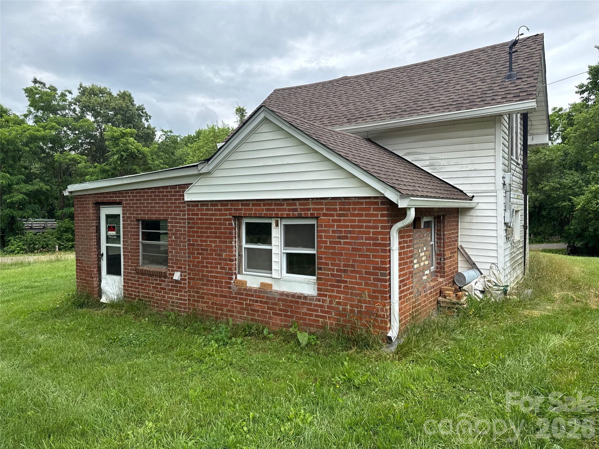 102 Ransom Road — Clyde