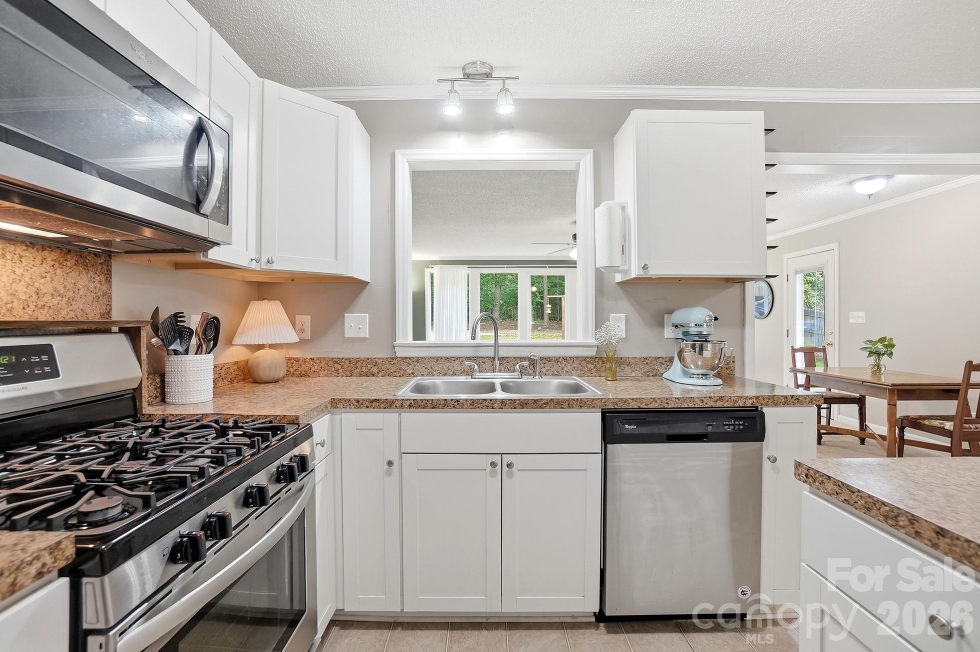 5542 Randolph Road — Kannapolis