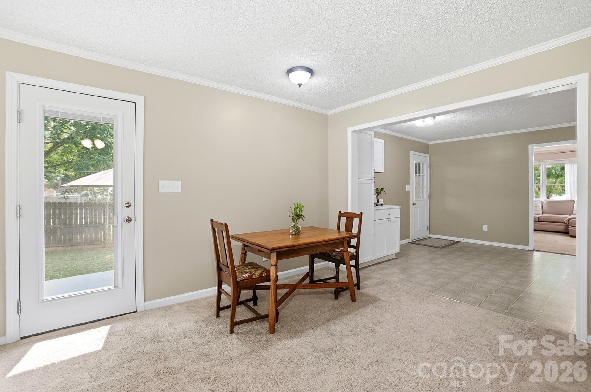 5542 Randolph Road — Kannapolis