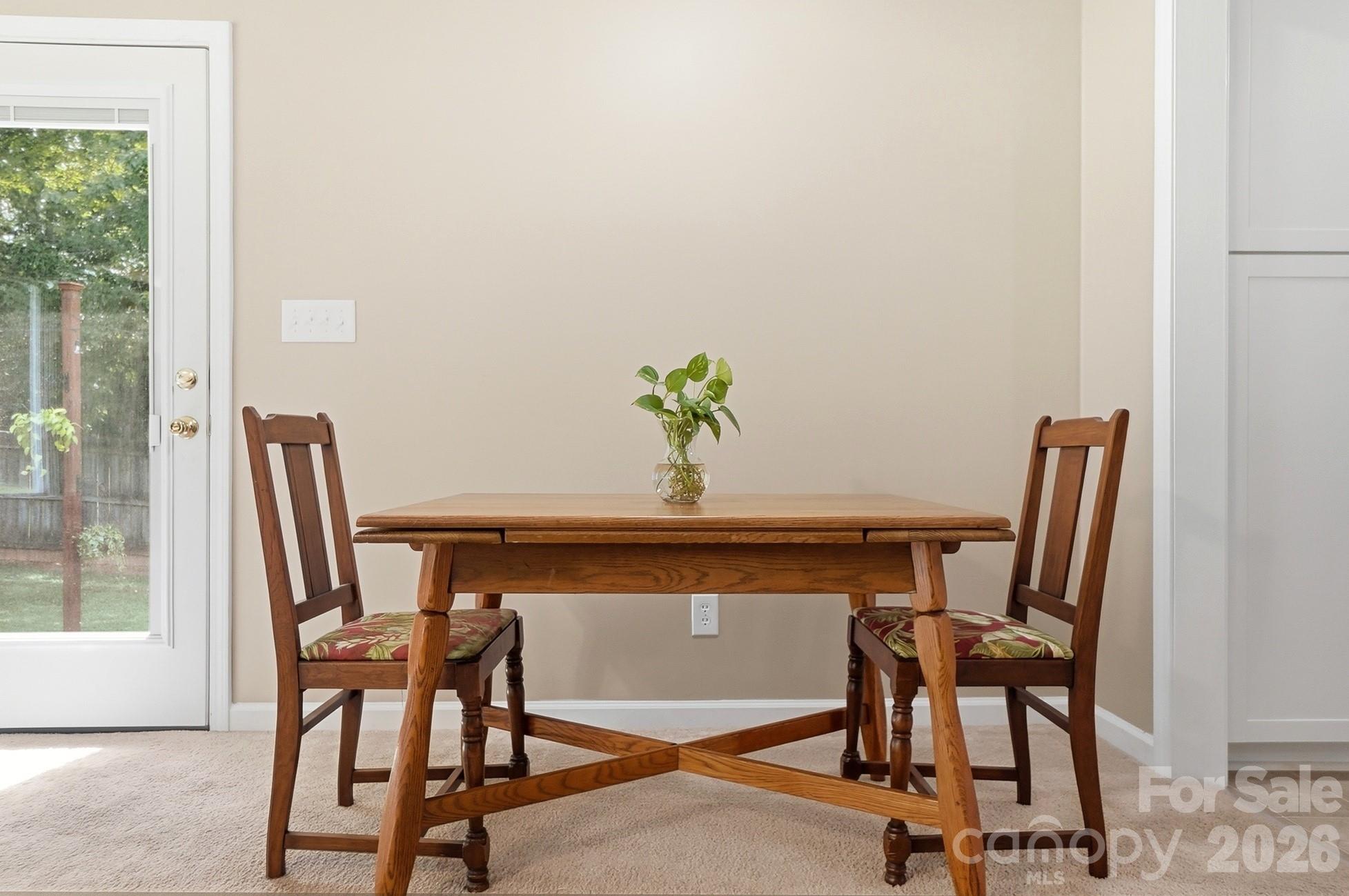 5542 Randolph Road — Kannapolis