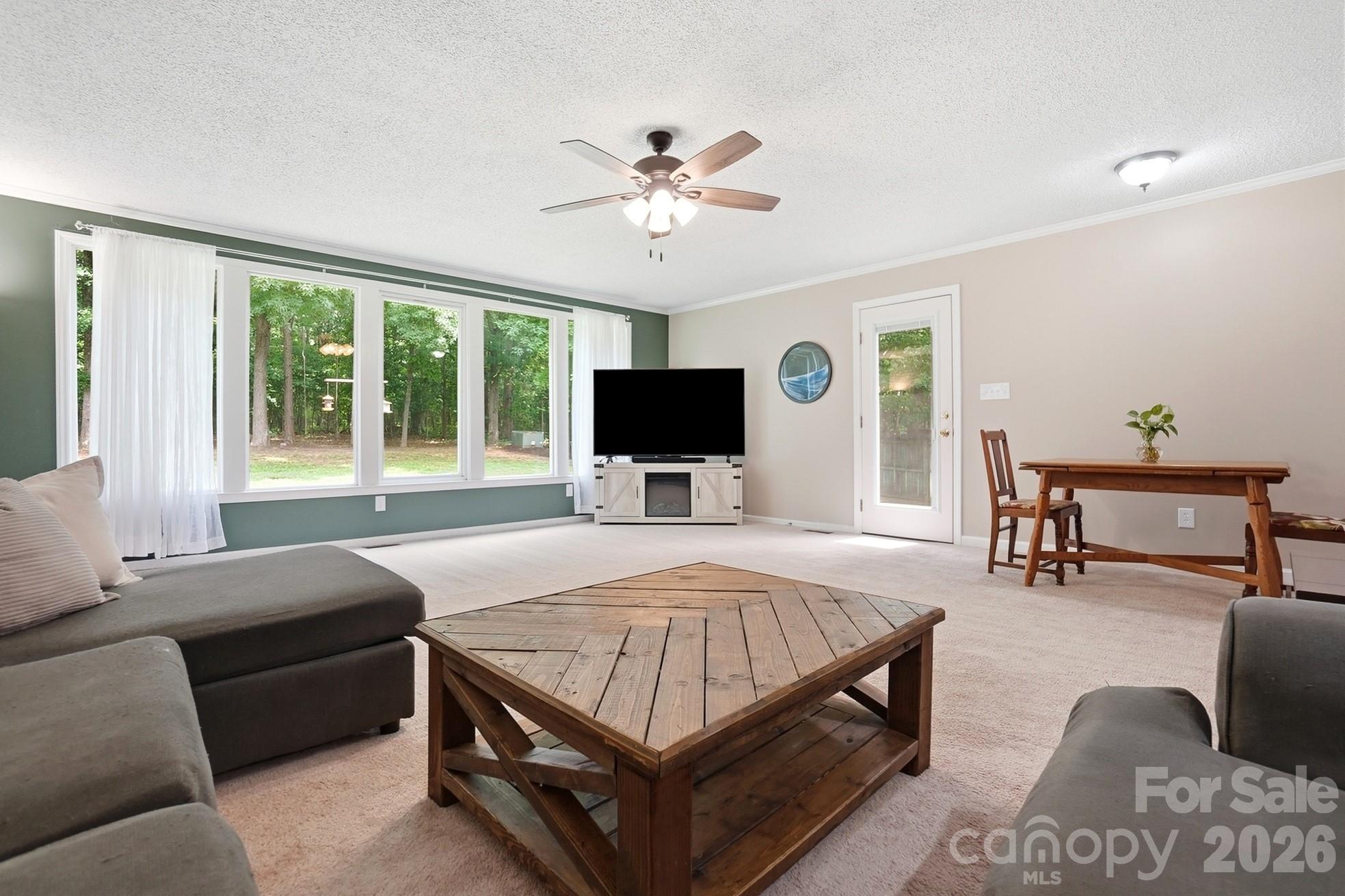 5542 Randolph Road — Kannapolis