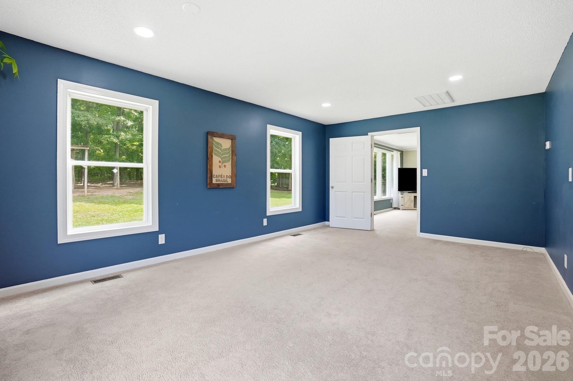 5542 Randolph Road — Kannapolis