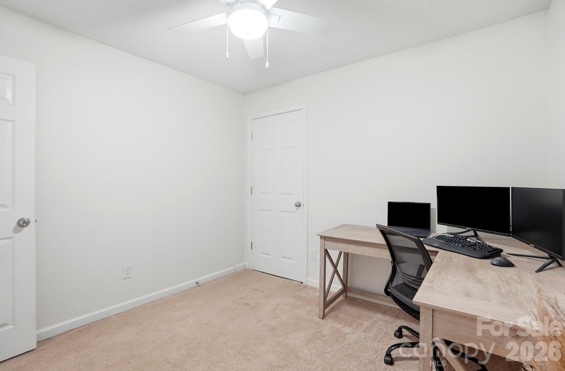 5542 Randolph Road — Kannapolis