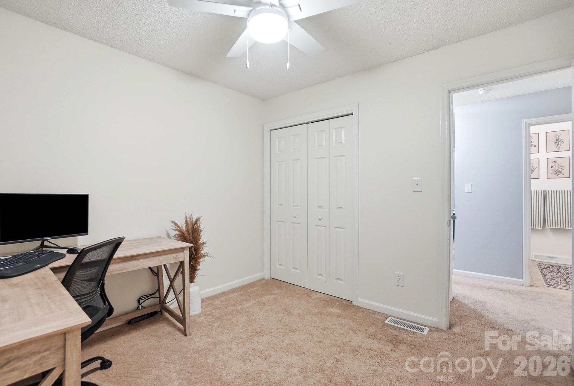 5542 Randolph Road — Kannapolis