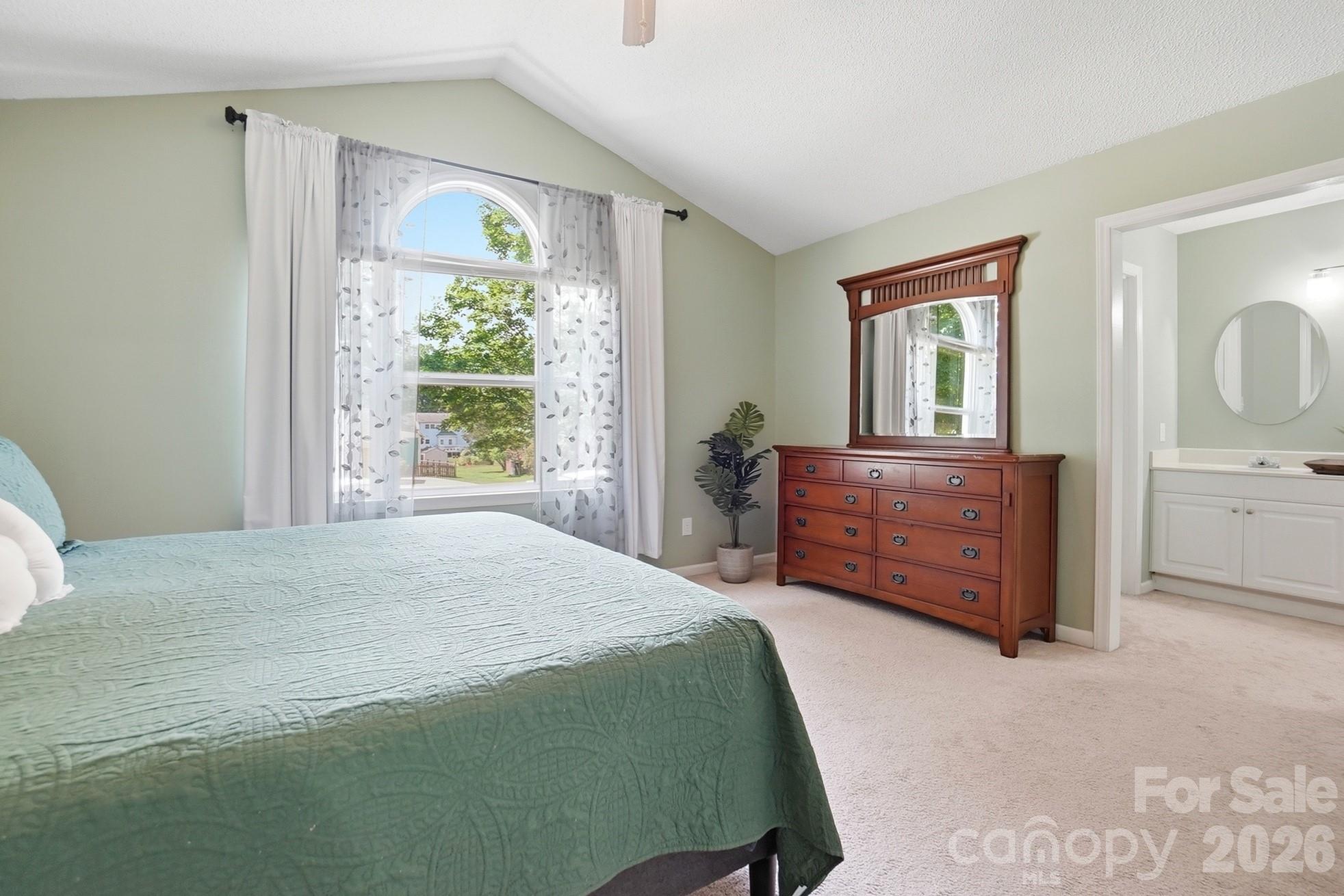 5542 Randolph Road — Kannapolis