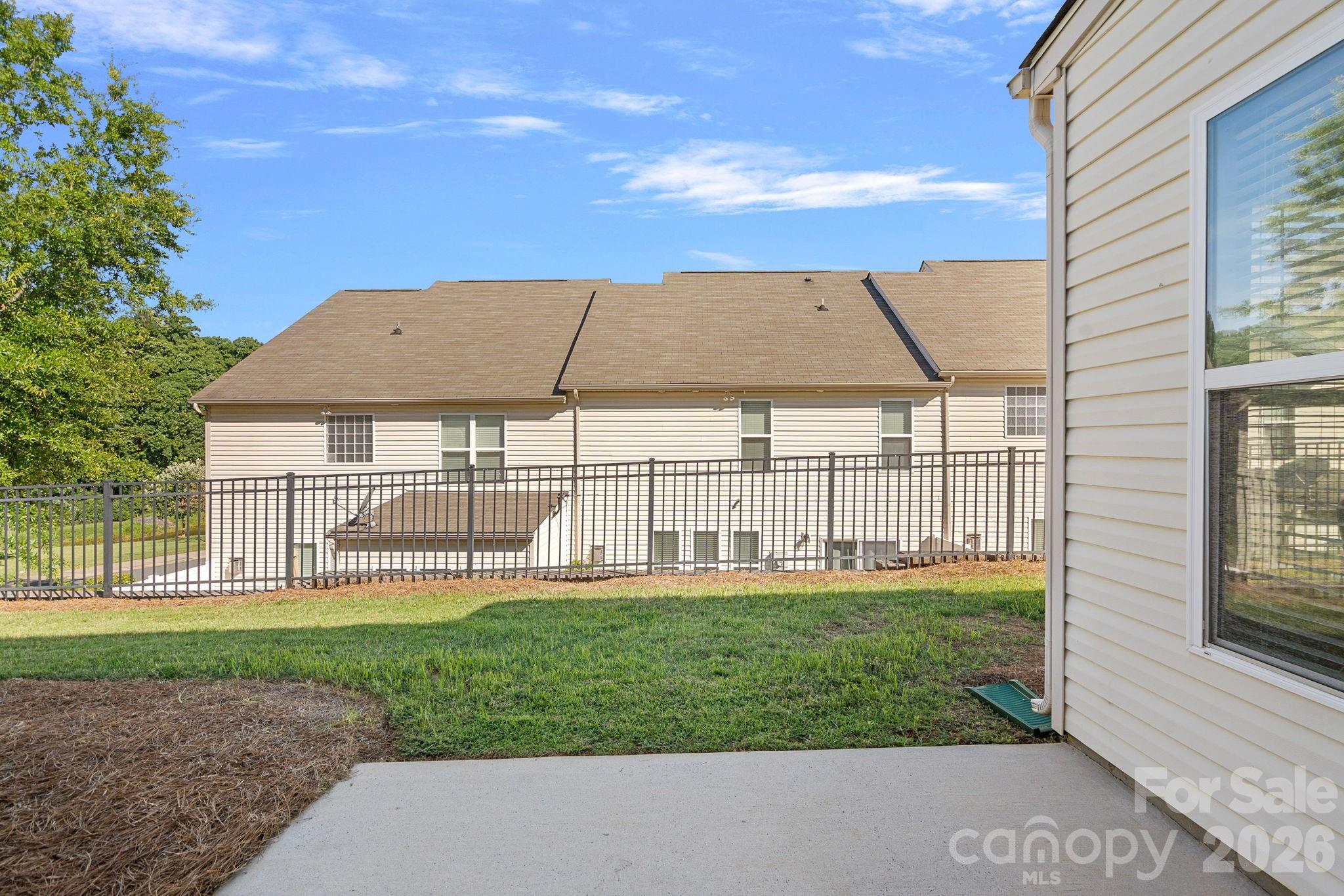 1809 Royal Gorge Avenue — Charlotte