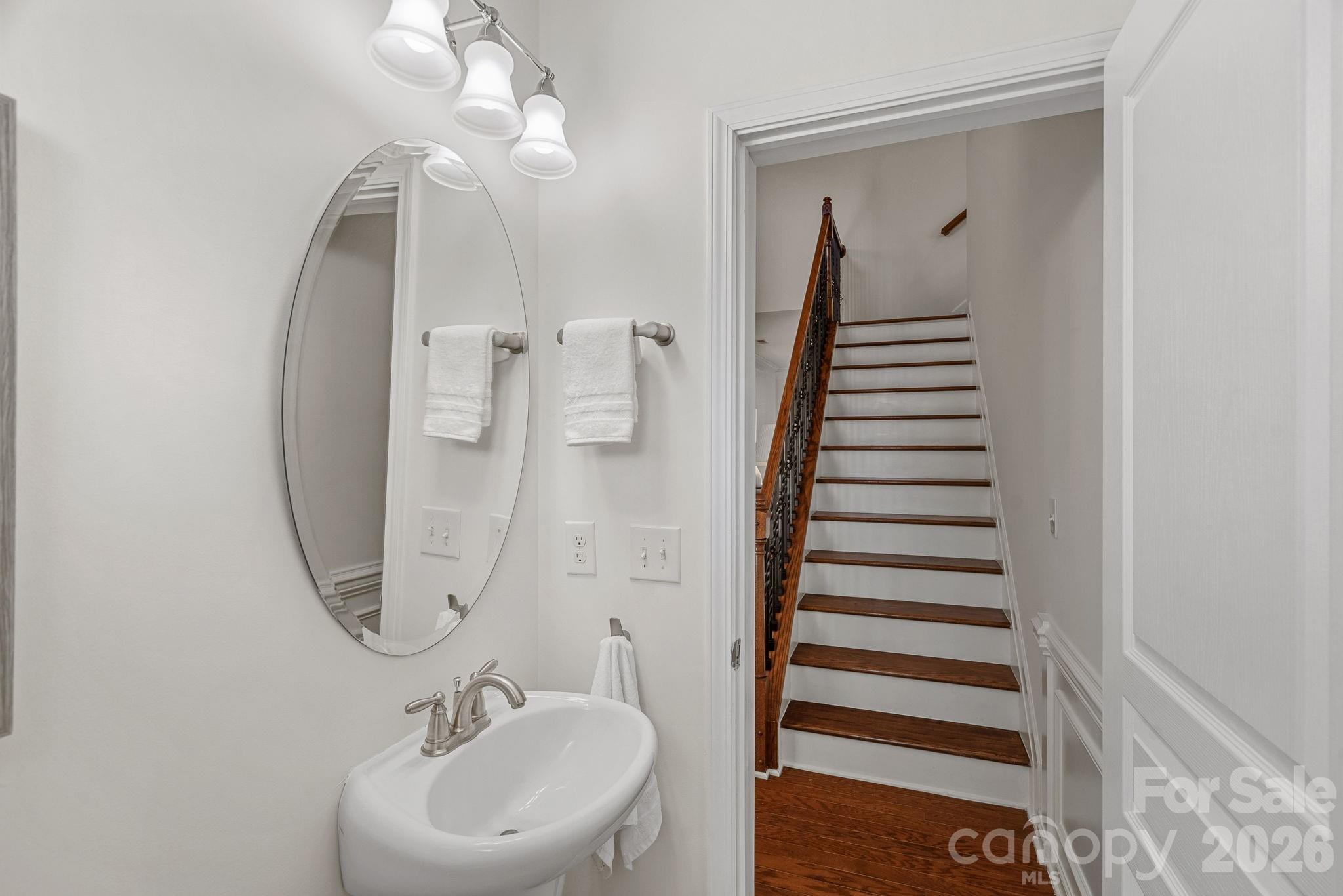 1809 Royal Gorge Avenue — Charlotte