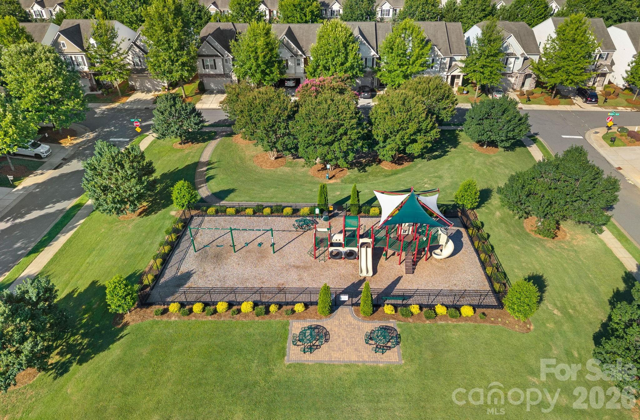 1809 Royal Gorge Avenue — Charlotte