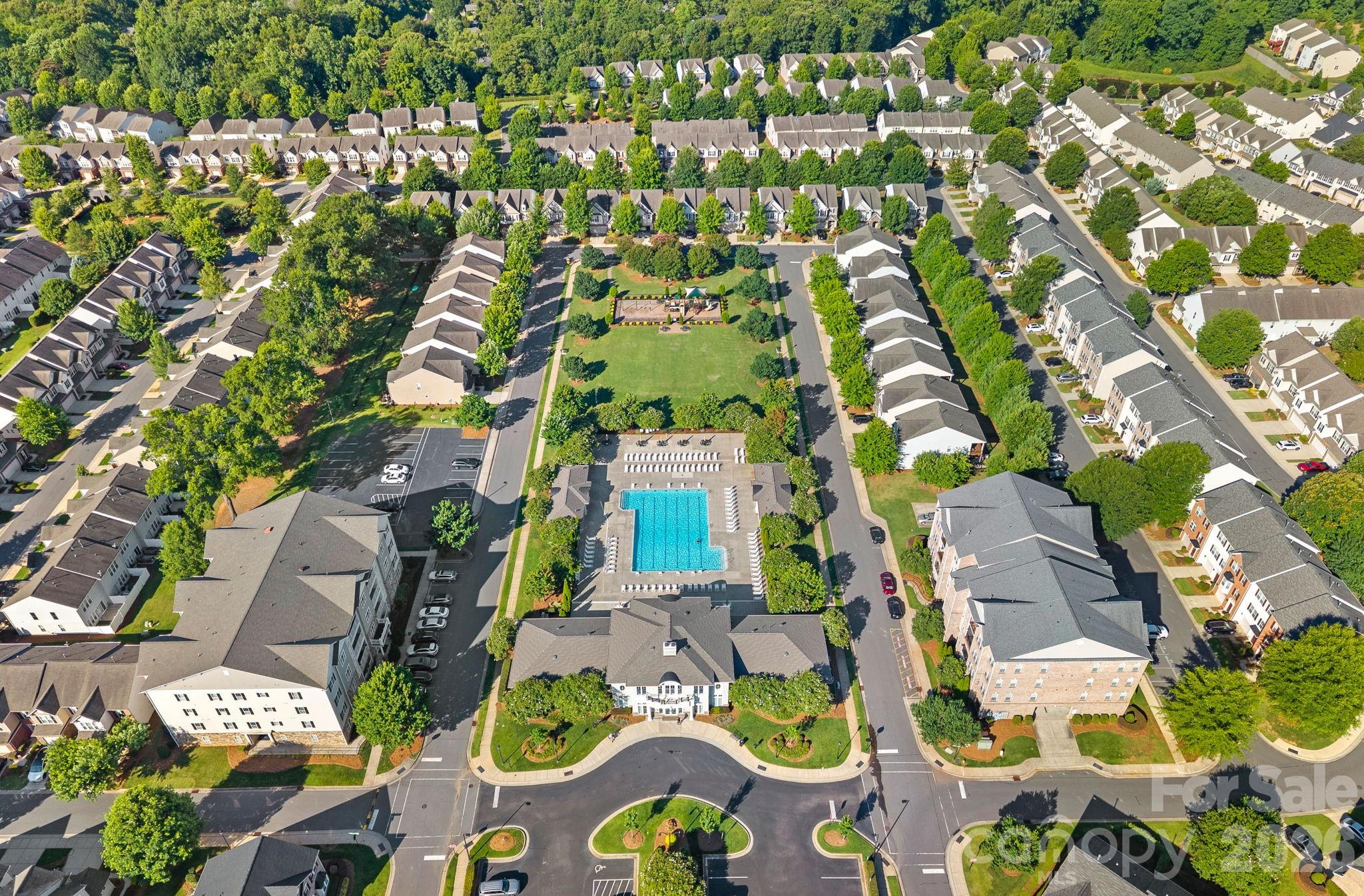 1809 Royal Gorge Avenue — Charlotte