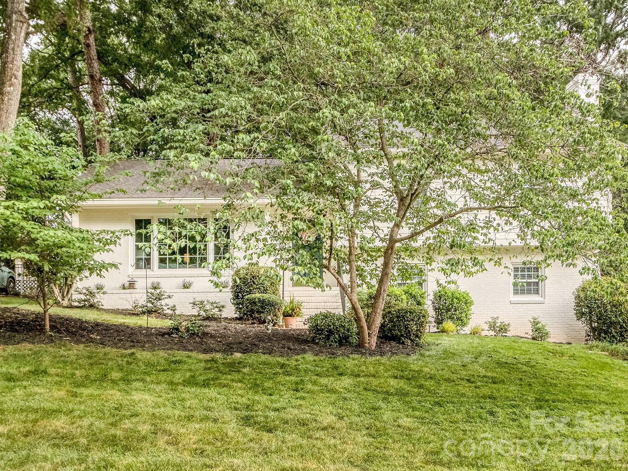 6817 Ronda Avenue — Charlotte