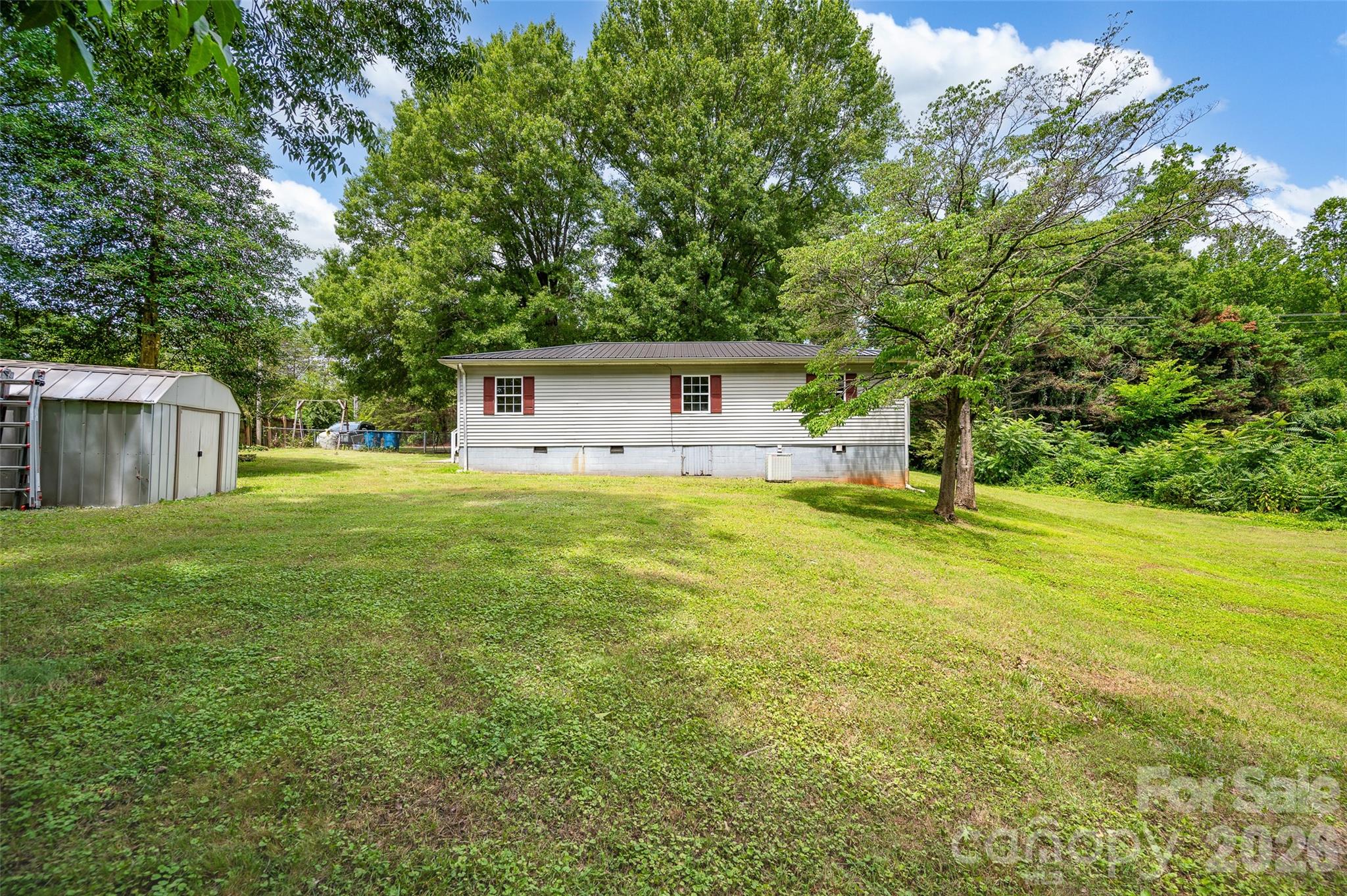 4507 US Highway 64 Highway W — Mocksville