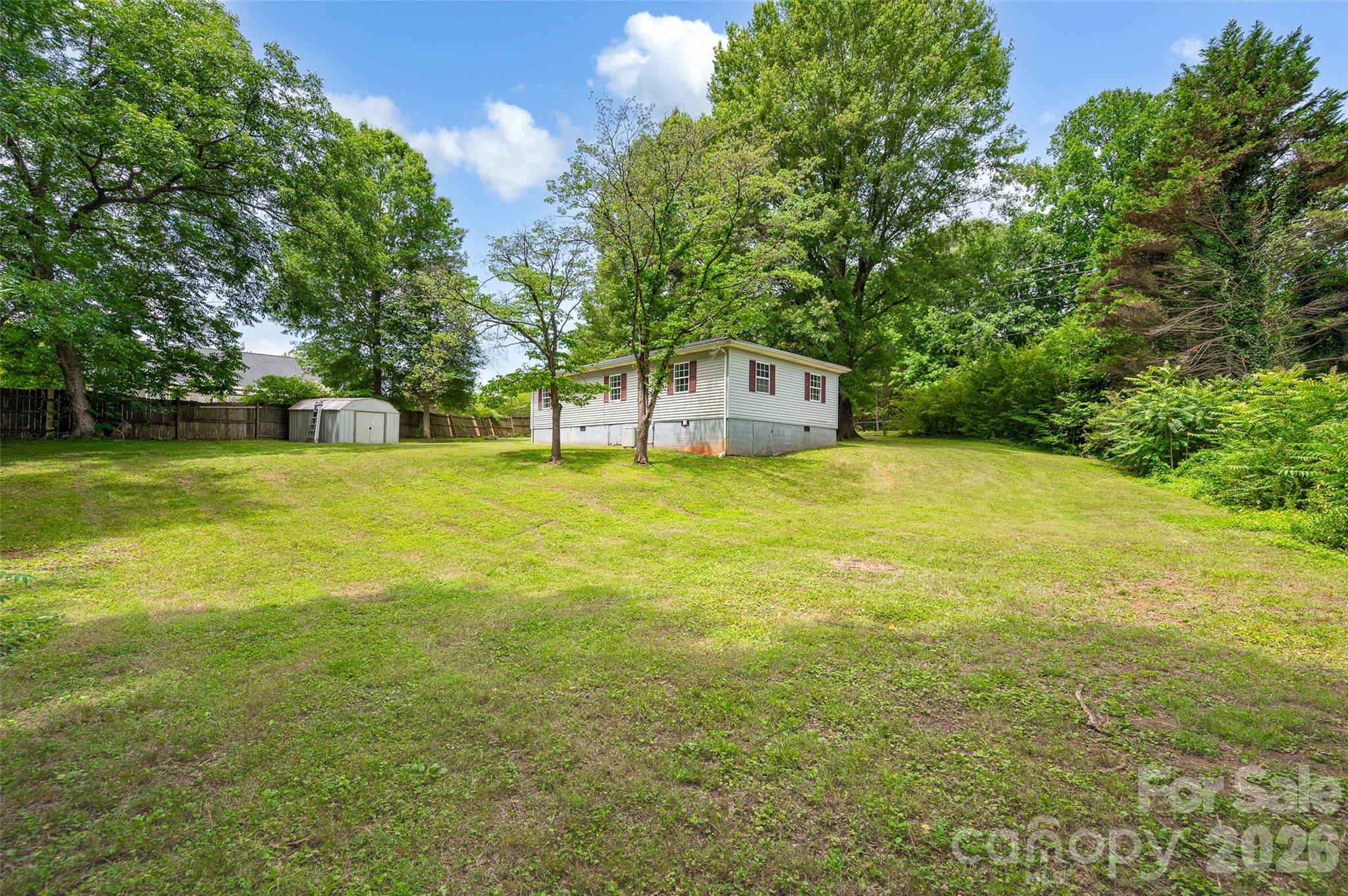 4507 US Highway 64 Highway W — Mocksville