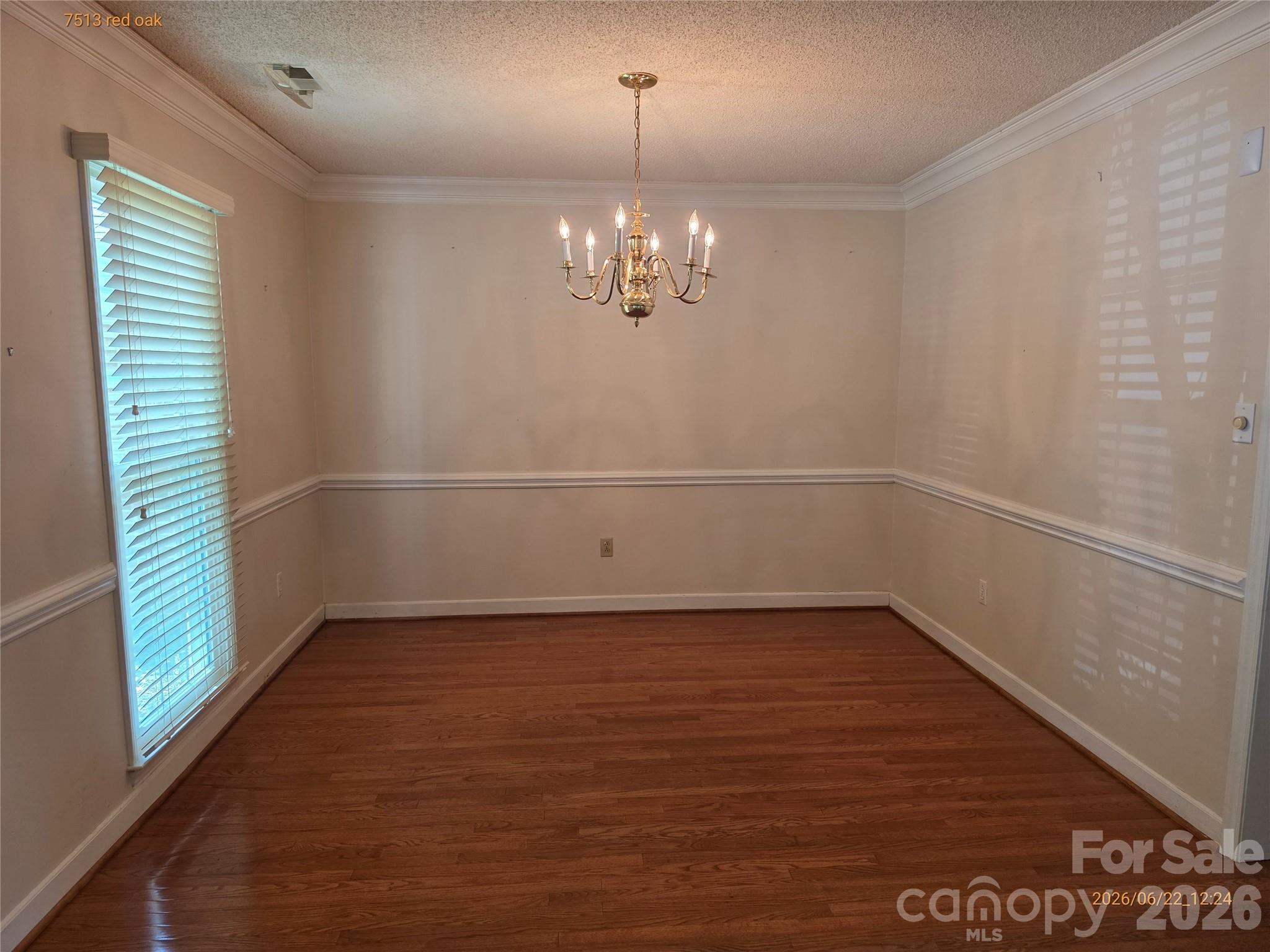 7513 Red Oak Lane — Charlotte