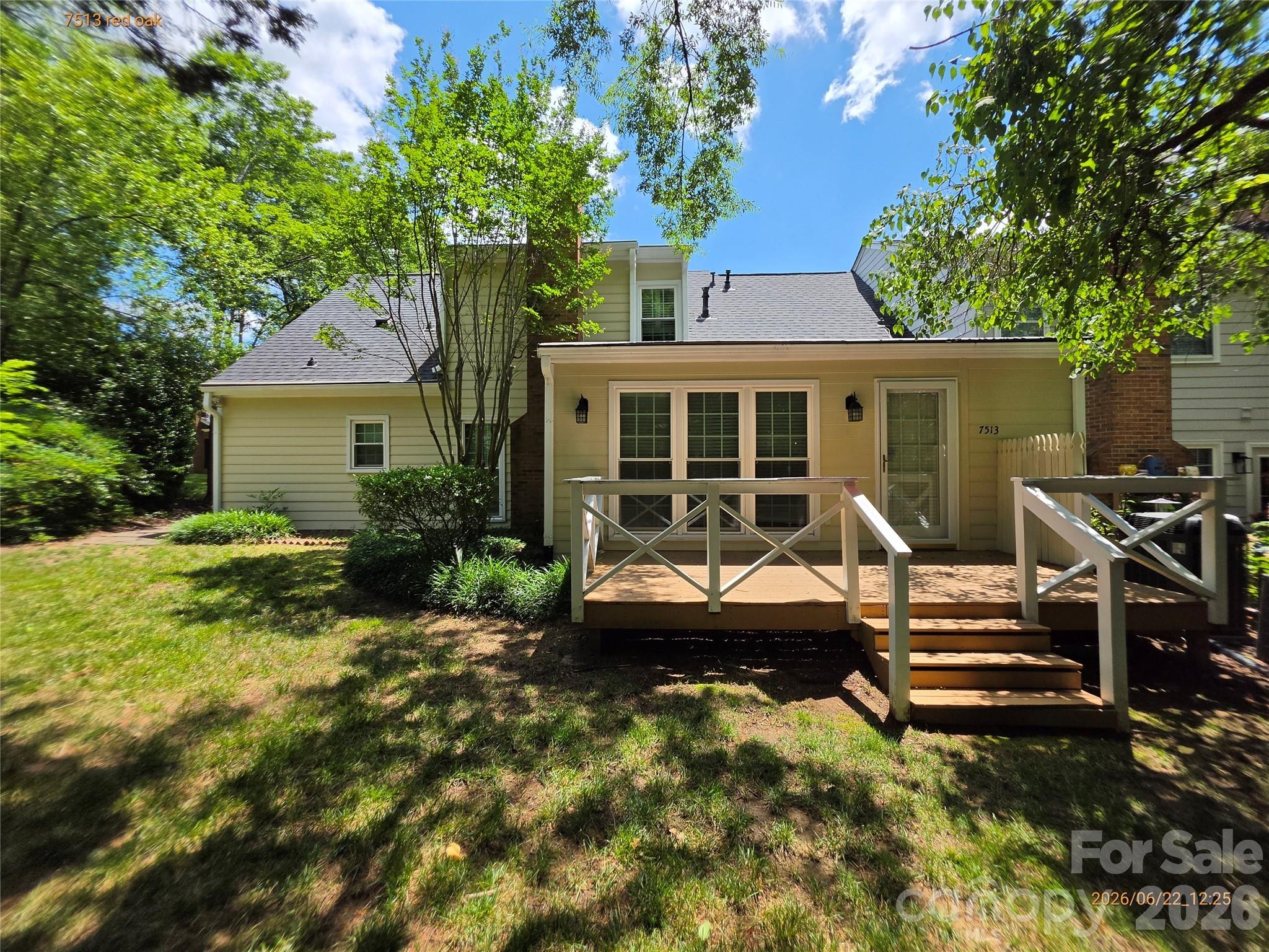 7513 Red Oak Lane — Charlotte