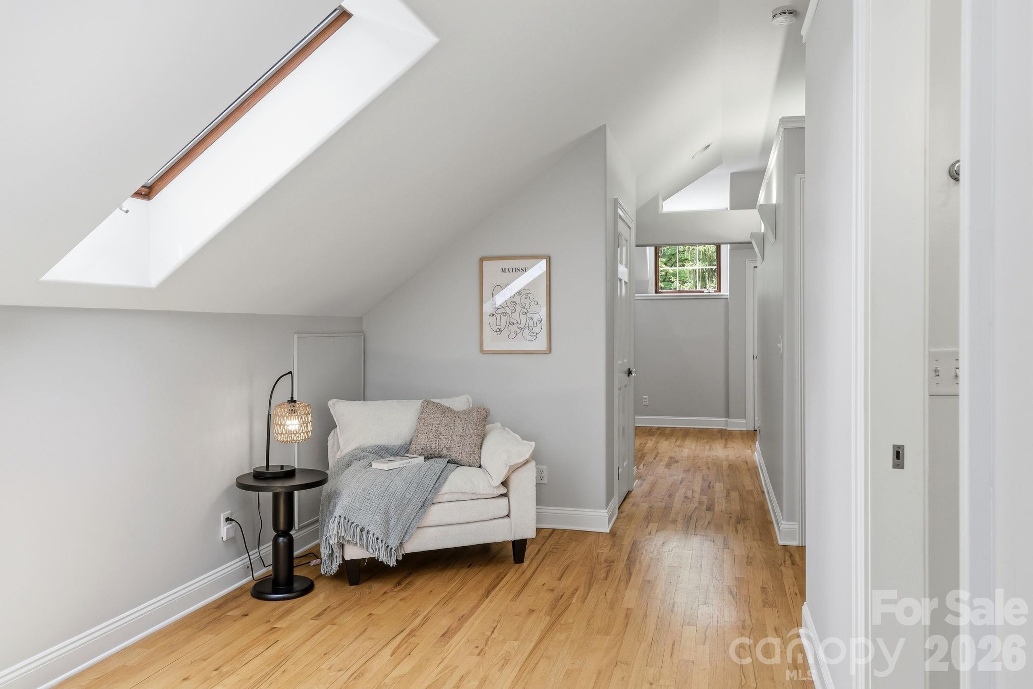 23 Warwick Place — Asheville
