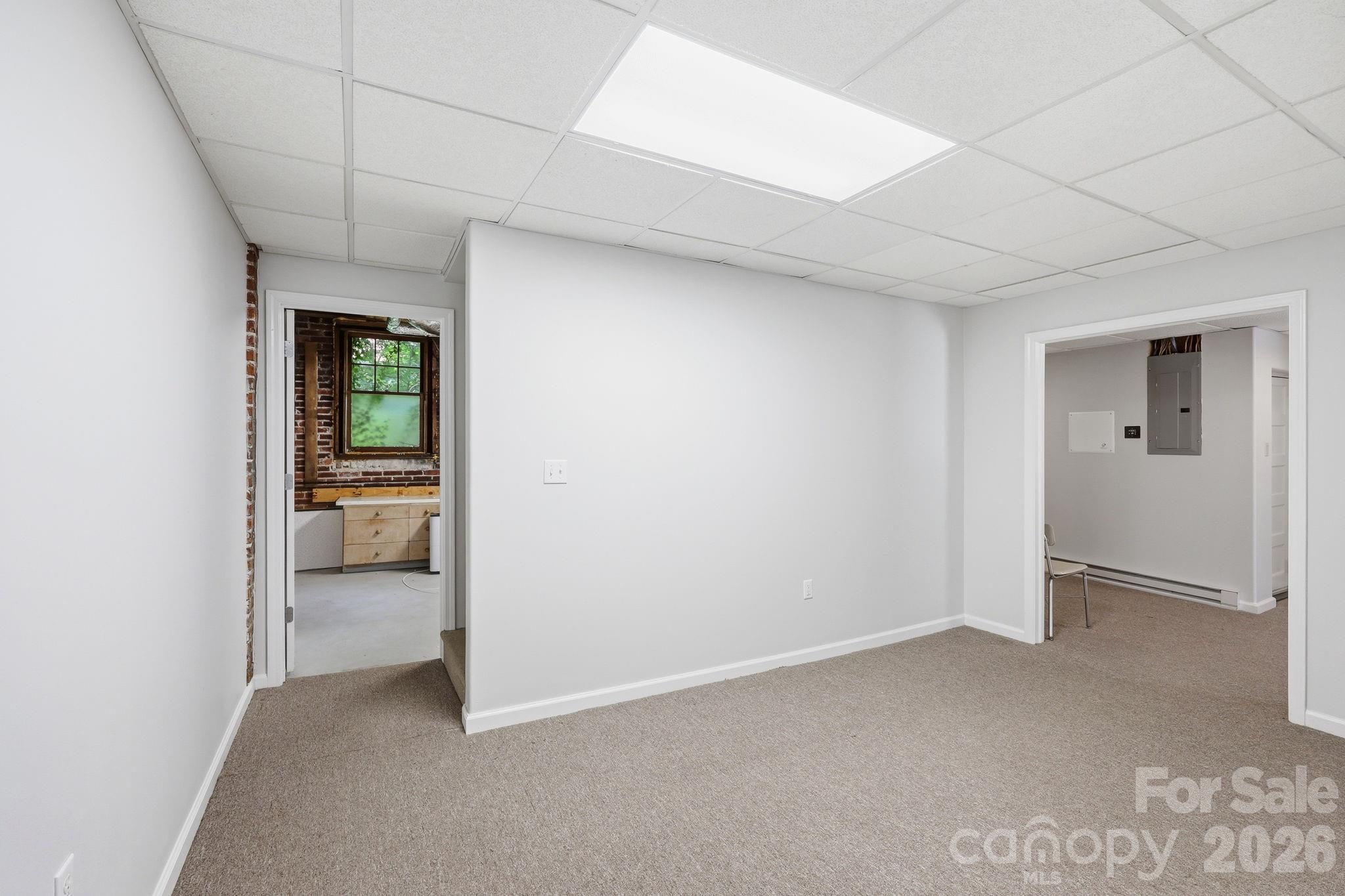 23 Warwick Place — Asheville
