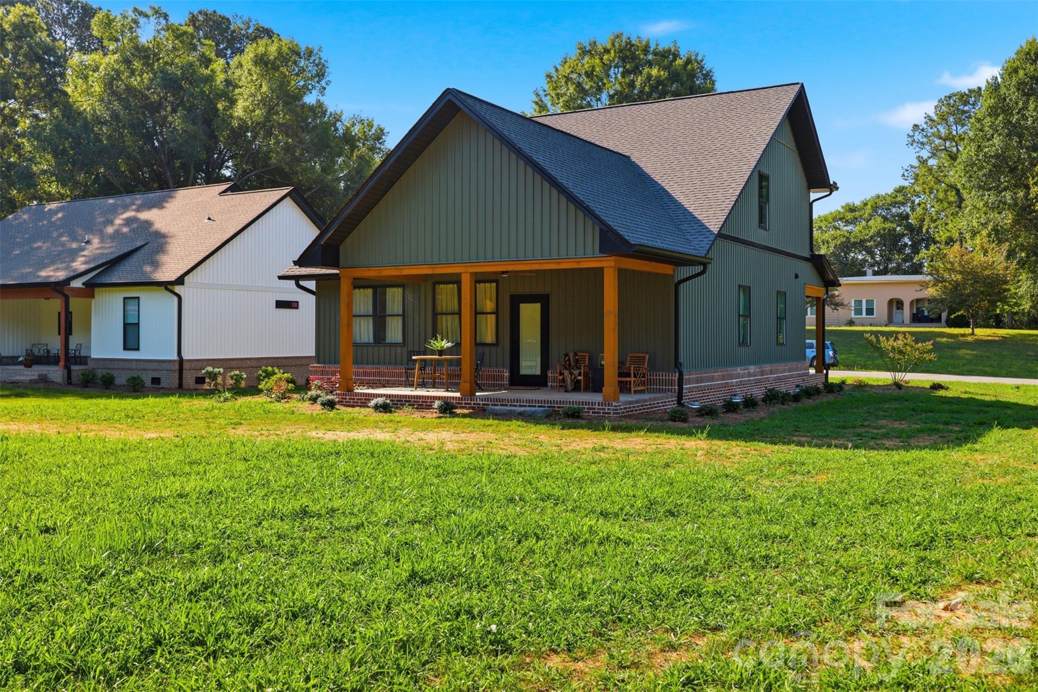 75 2nd Avenue SE — Taylorsville