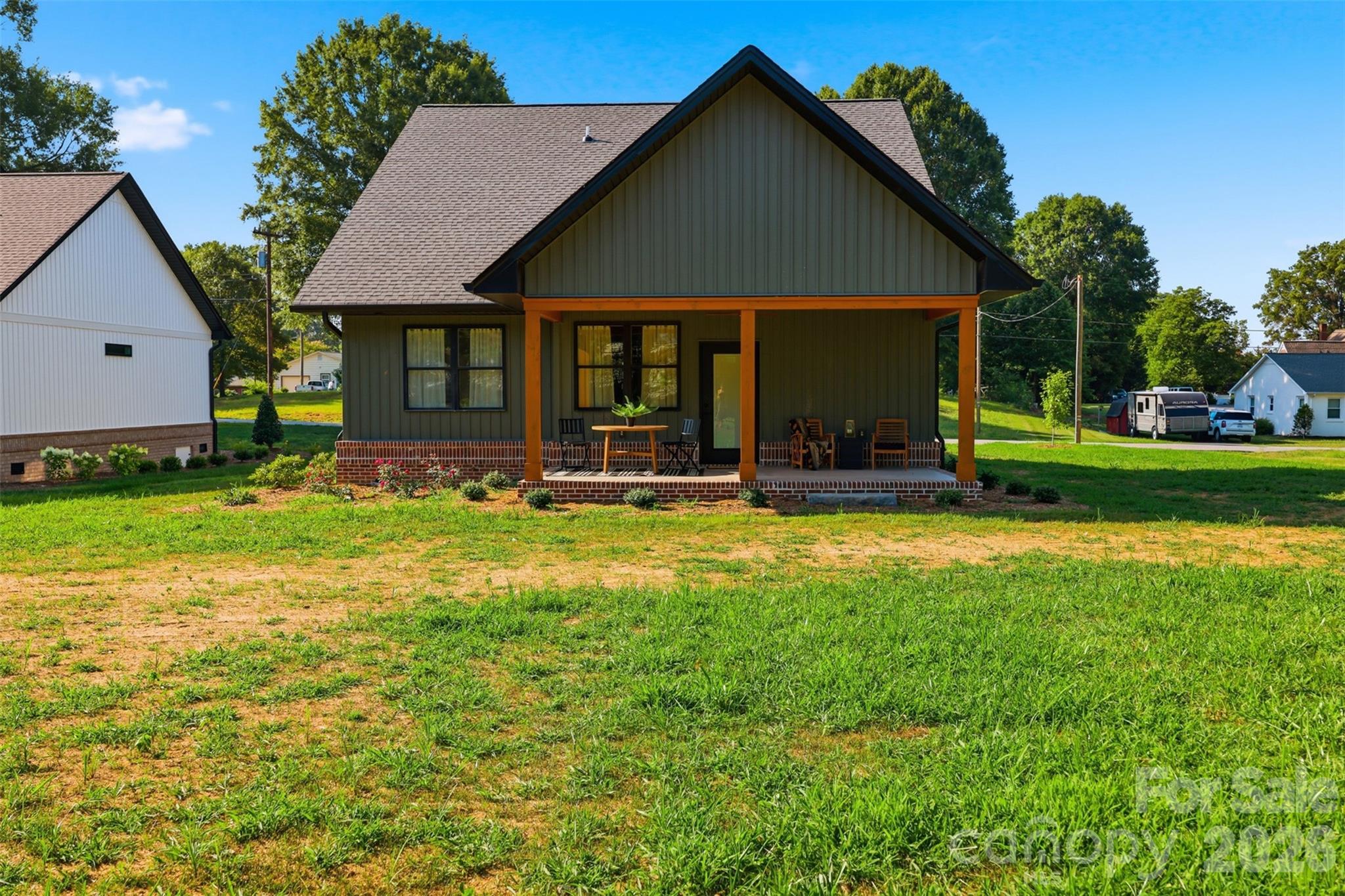 75 2nd Avenue SE — Taylorsville