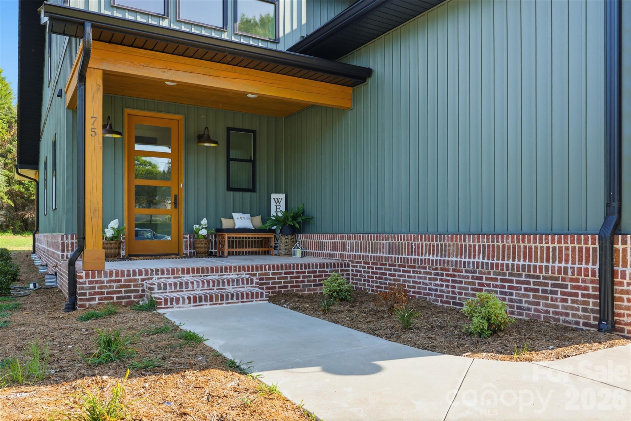 75 2nd Avenue SE — Taylorsville