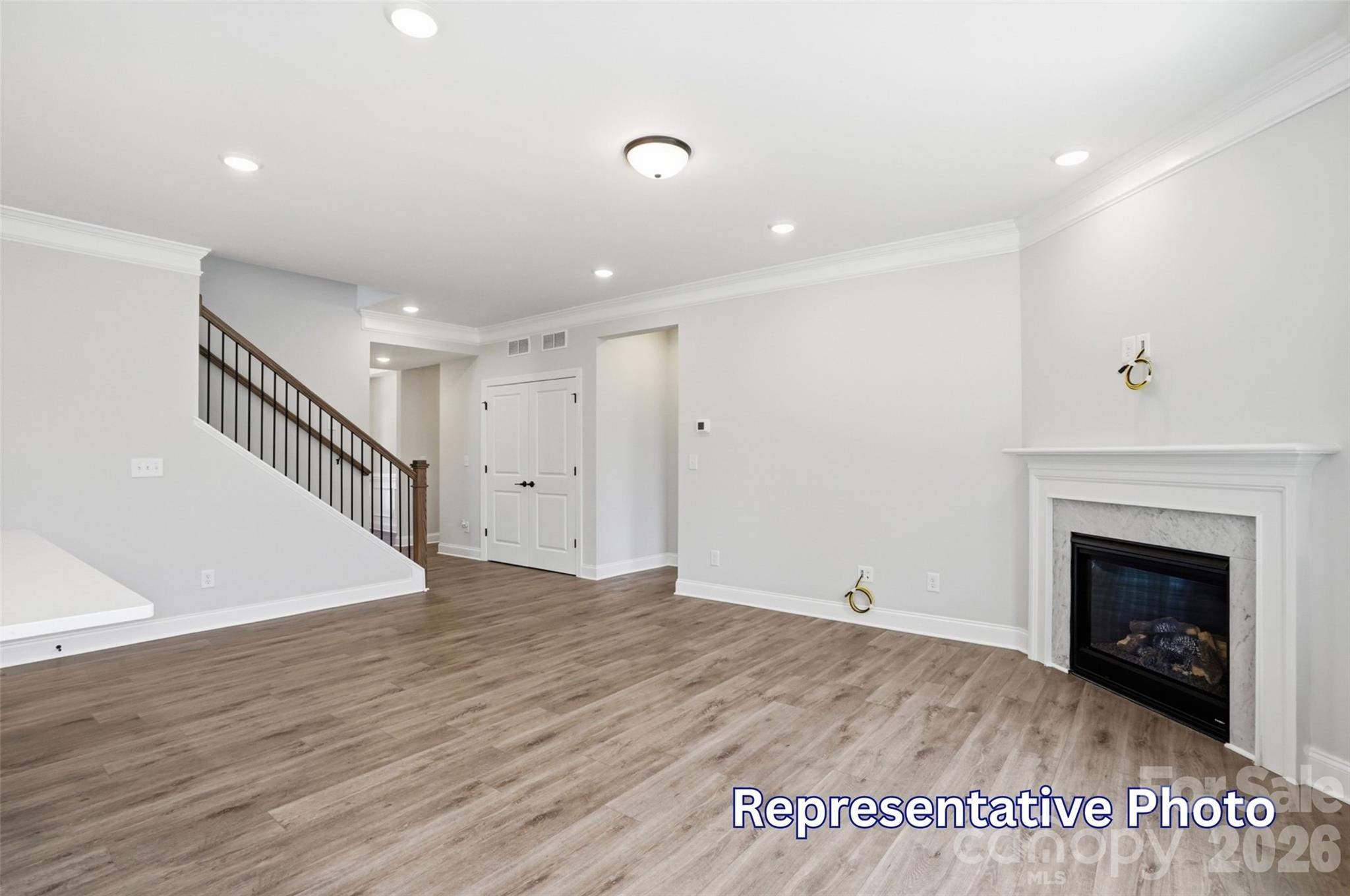 6016 New River Drive — Huntersville