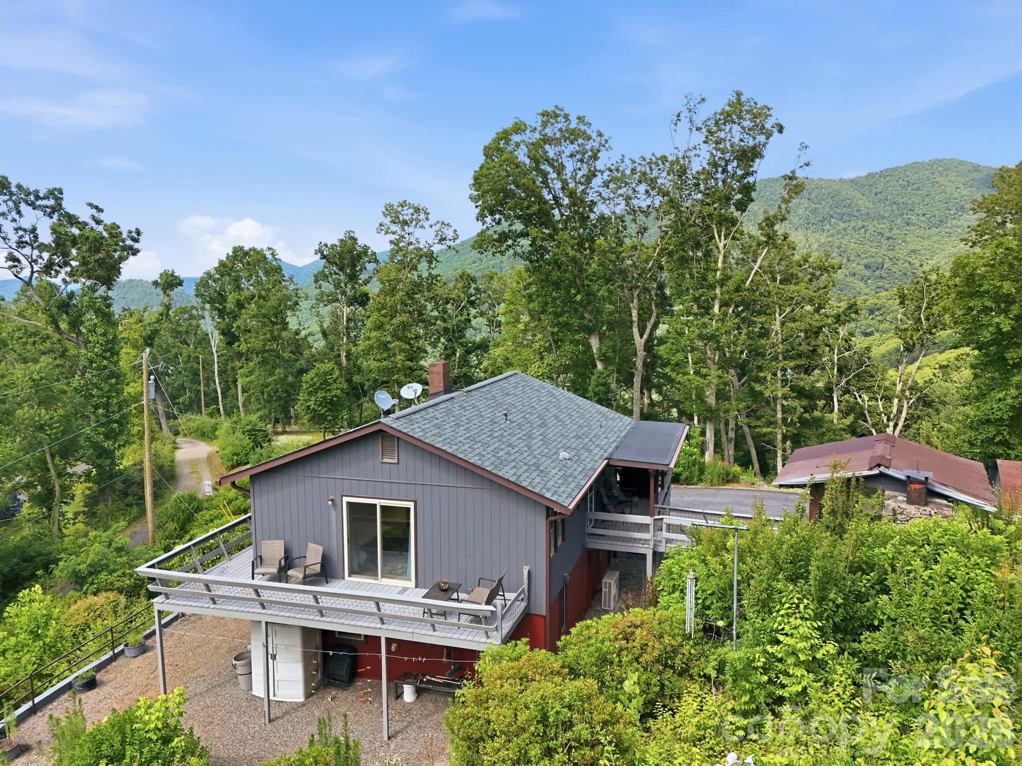 854 Ox Creek Crest Lane — Weaverville
