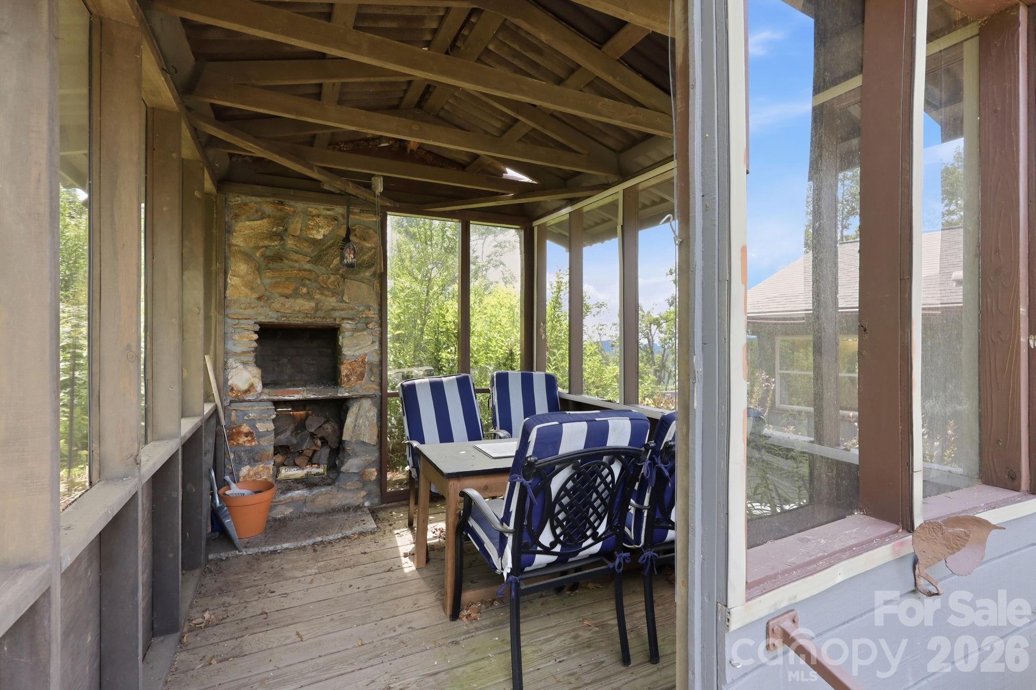 854 Ox Creek Crest Lane — Weaverville