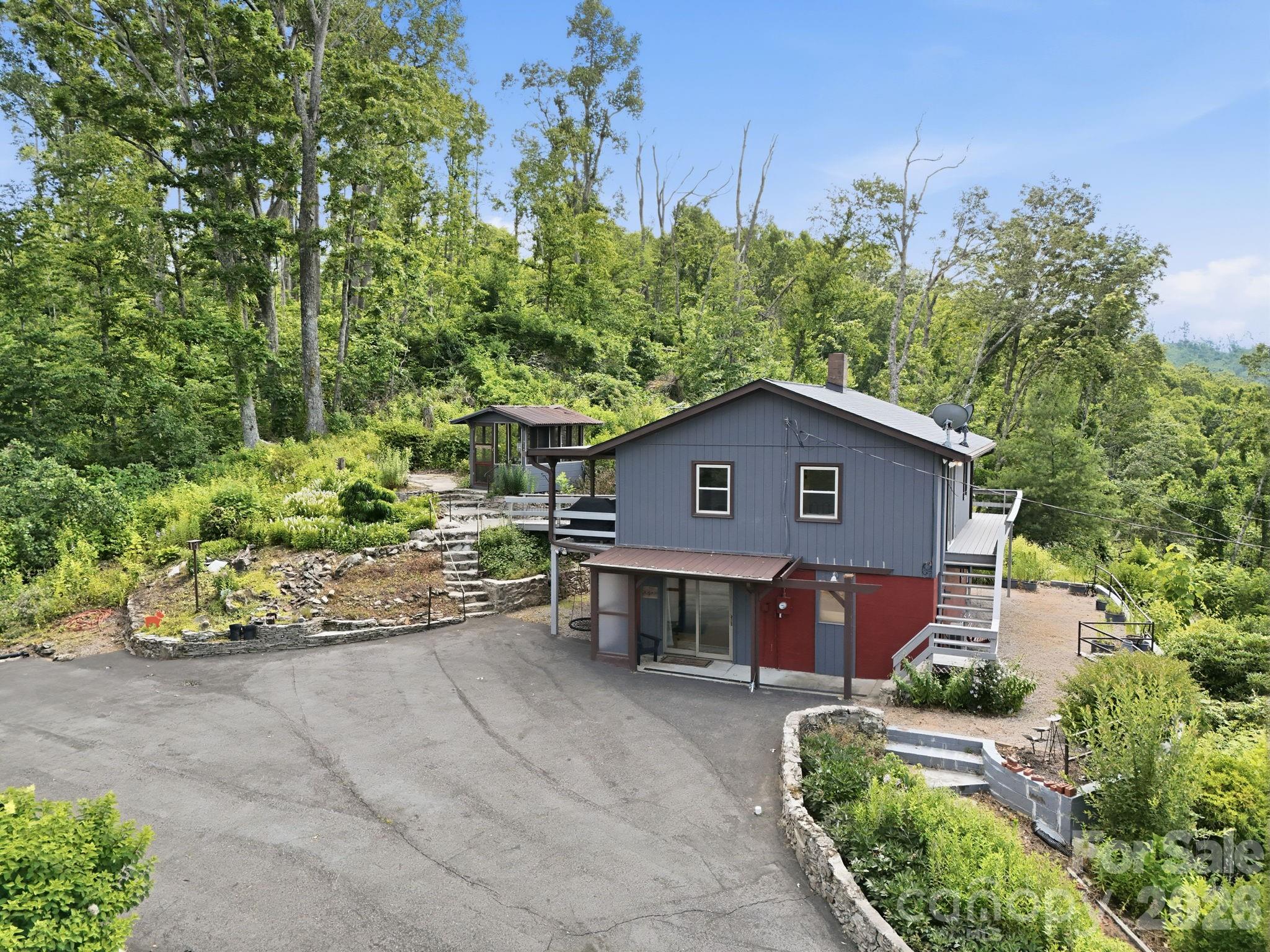 854 Ox Creek Crest Lane — Weaverville