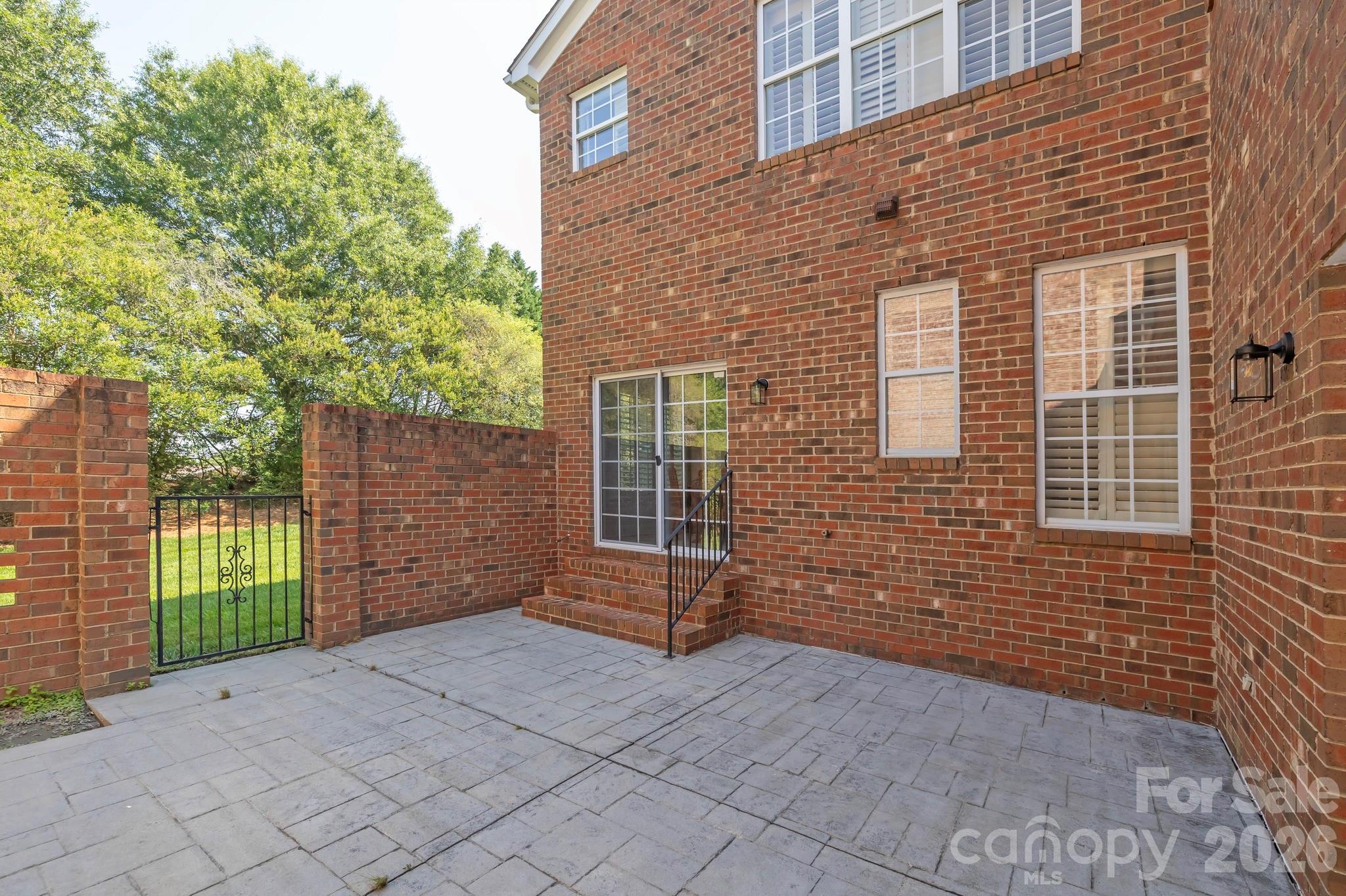 9323 Bonnie Briar Circle — Charlotte