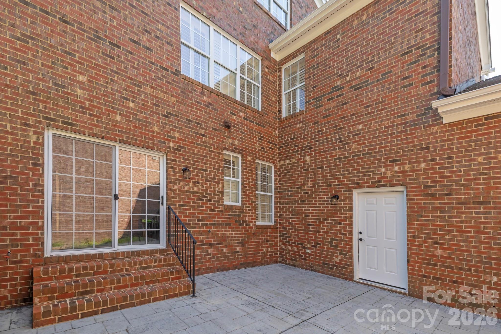 9323 Bonnie Briar Circle — Charlotte
