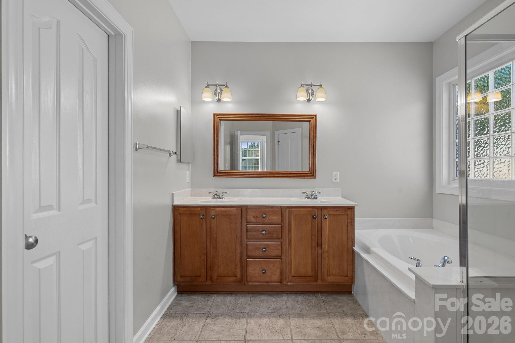 2305 Barrington Ridge Drive — Waxhaw