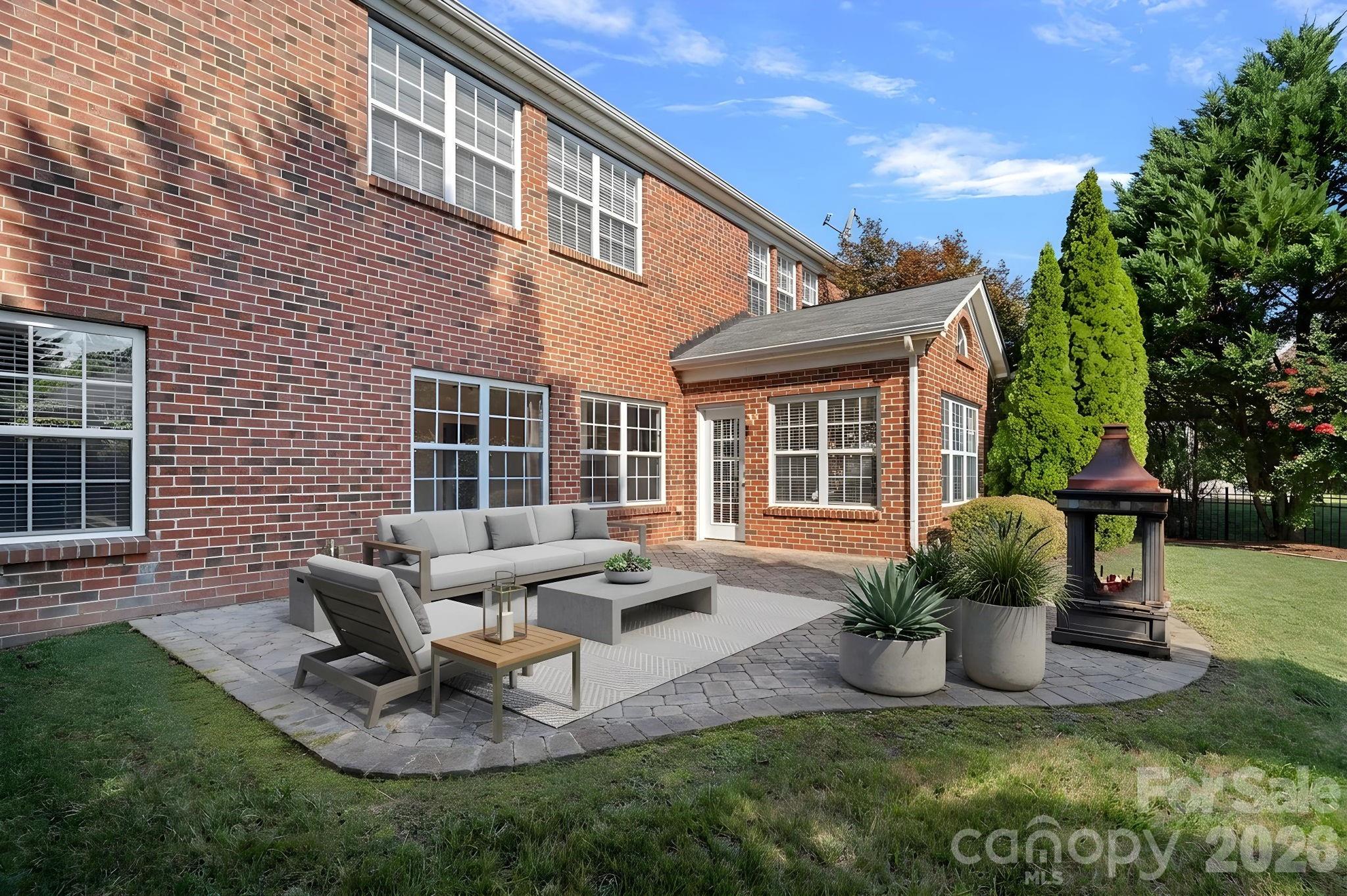 2305 Barrington Ridge Drive — Waxhaw