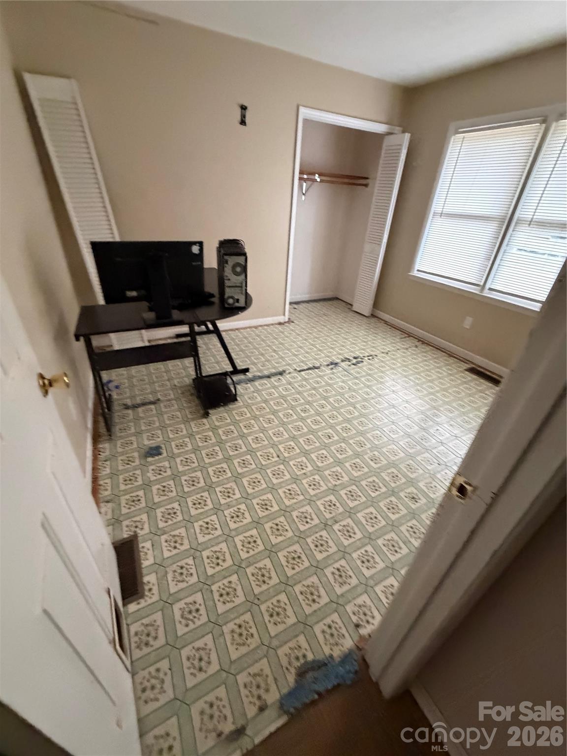 2723 Tatertown Loop — Nebo