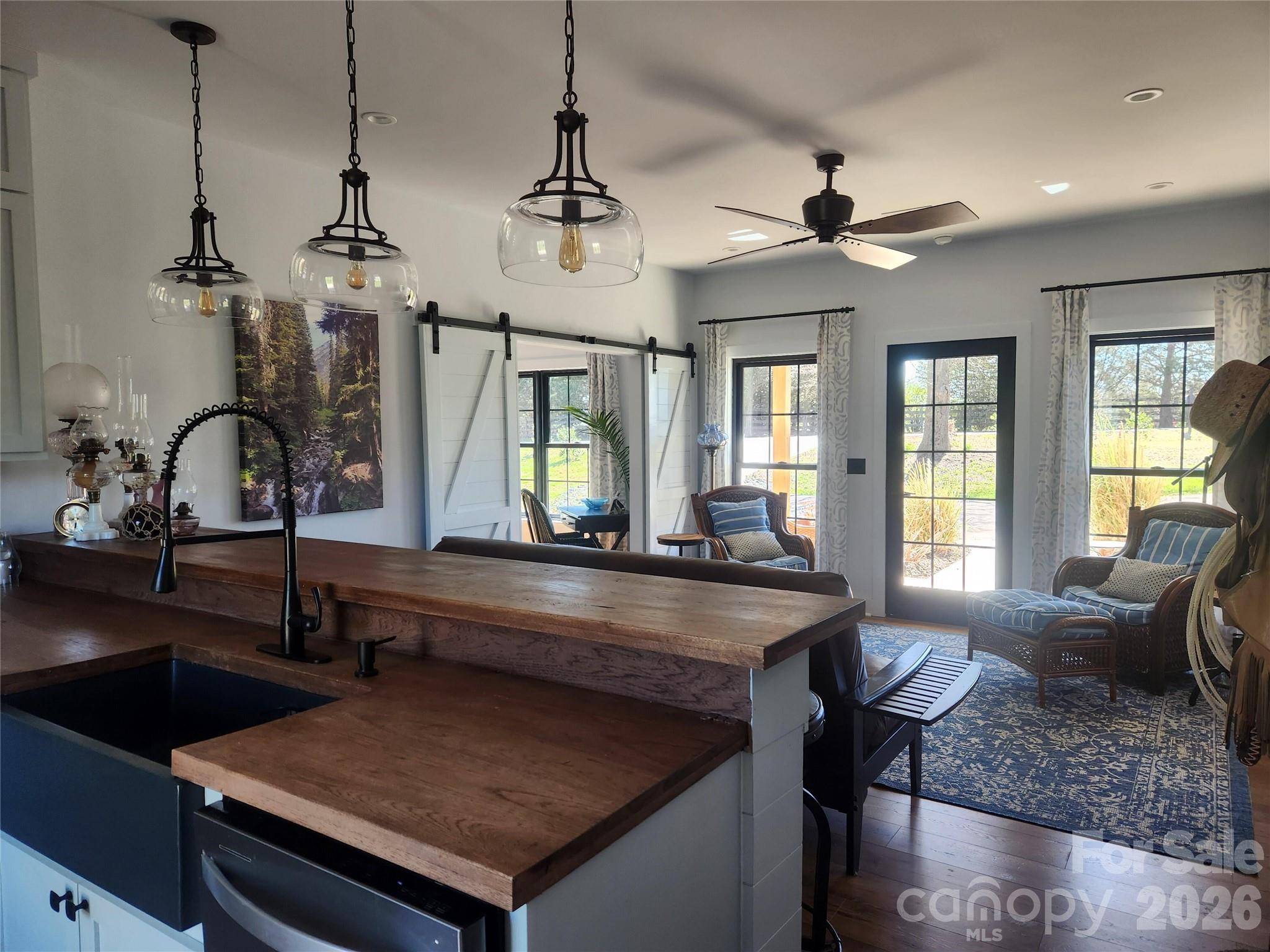 4085 Hunting Country Road — Tryon