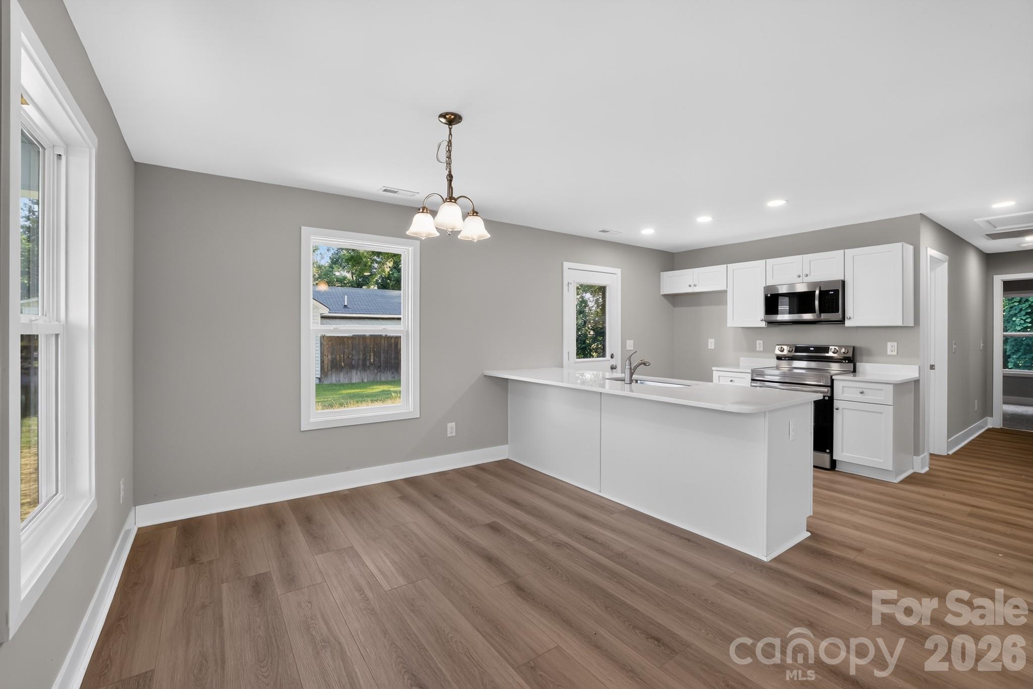 157 Third Street E — Gaffney