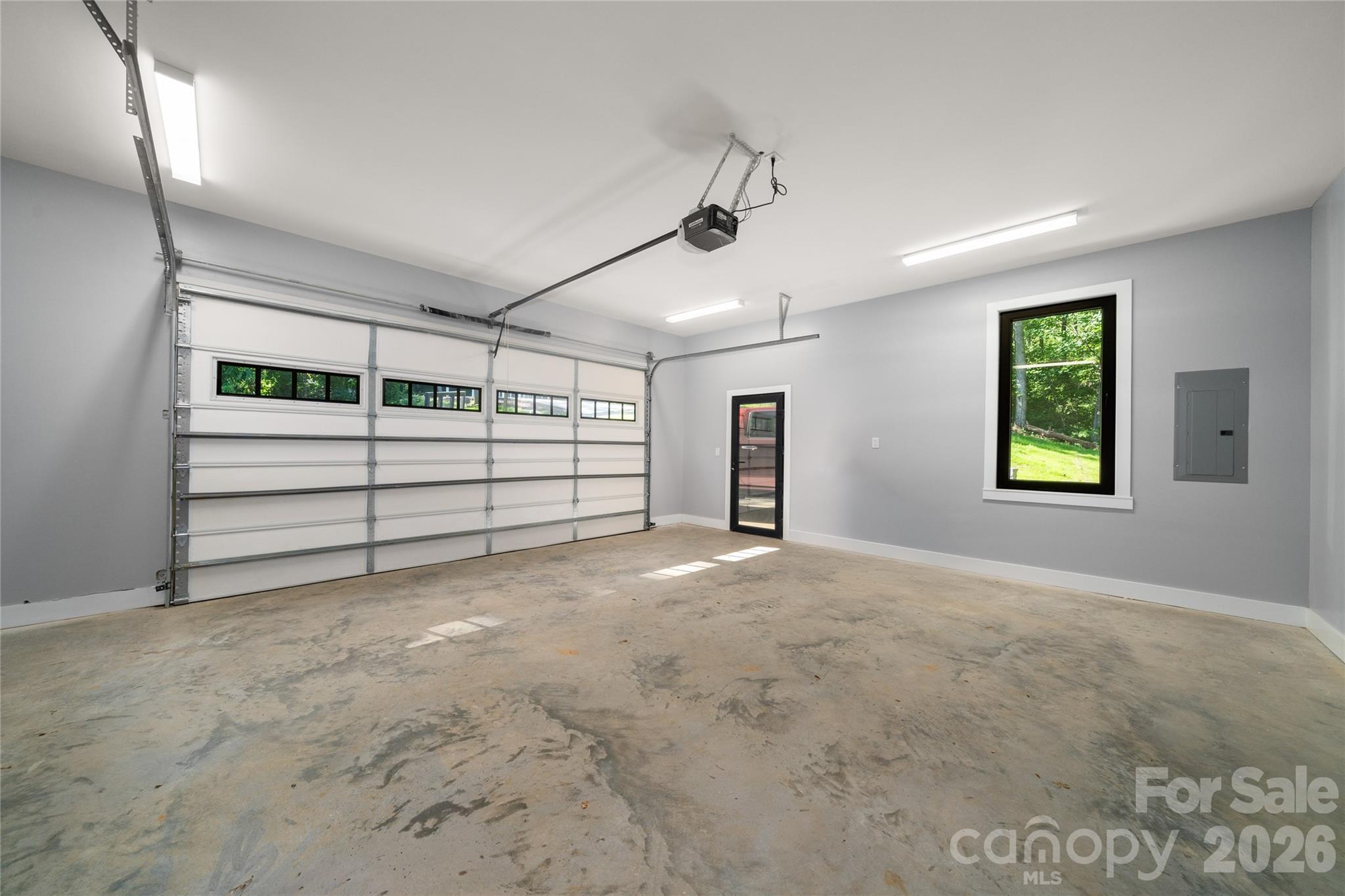 61 Bamboo Trail — Candler