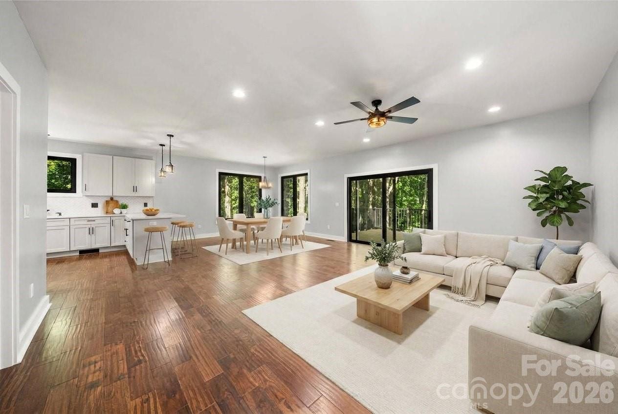 61 Bamboo Trail — Candler