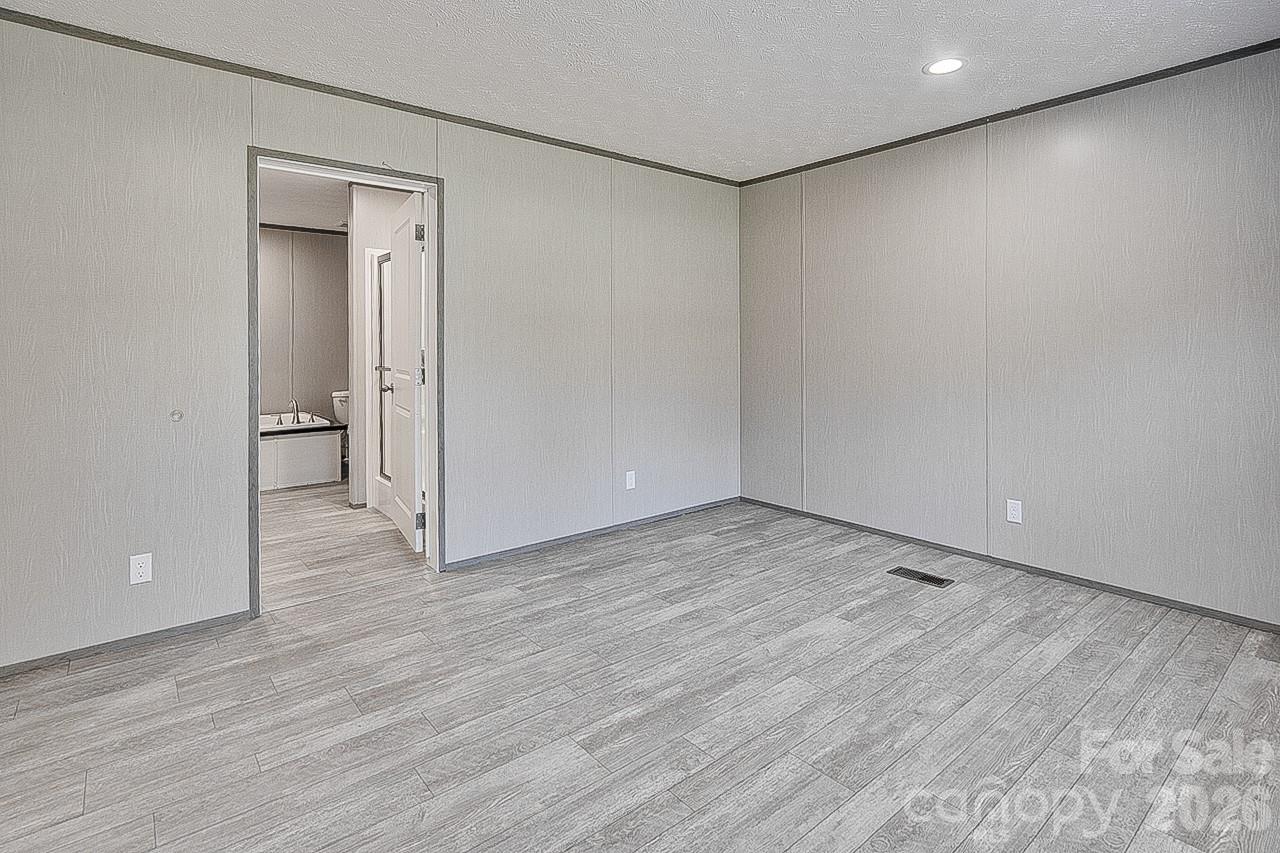 1848 Brittany Trail #116 — Pleasant Garden