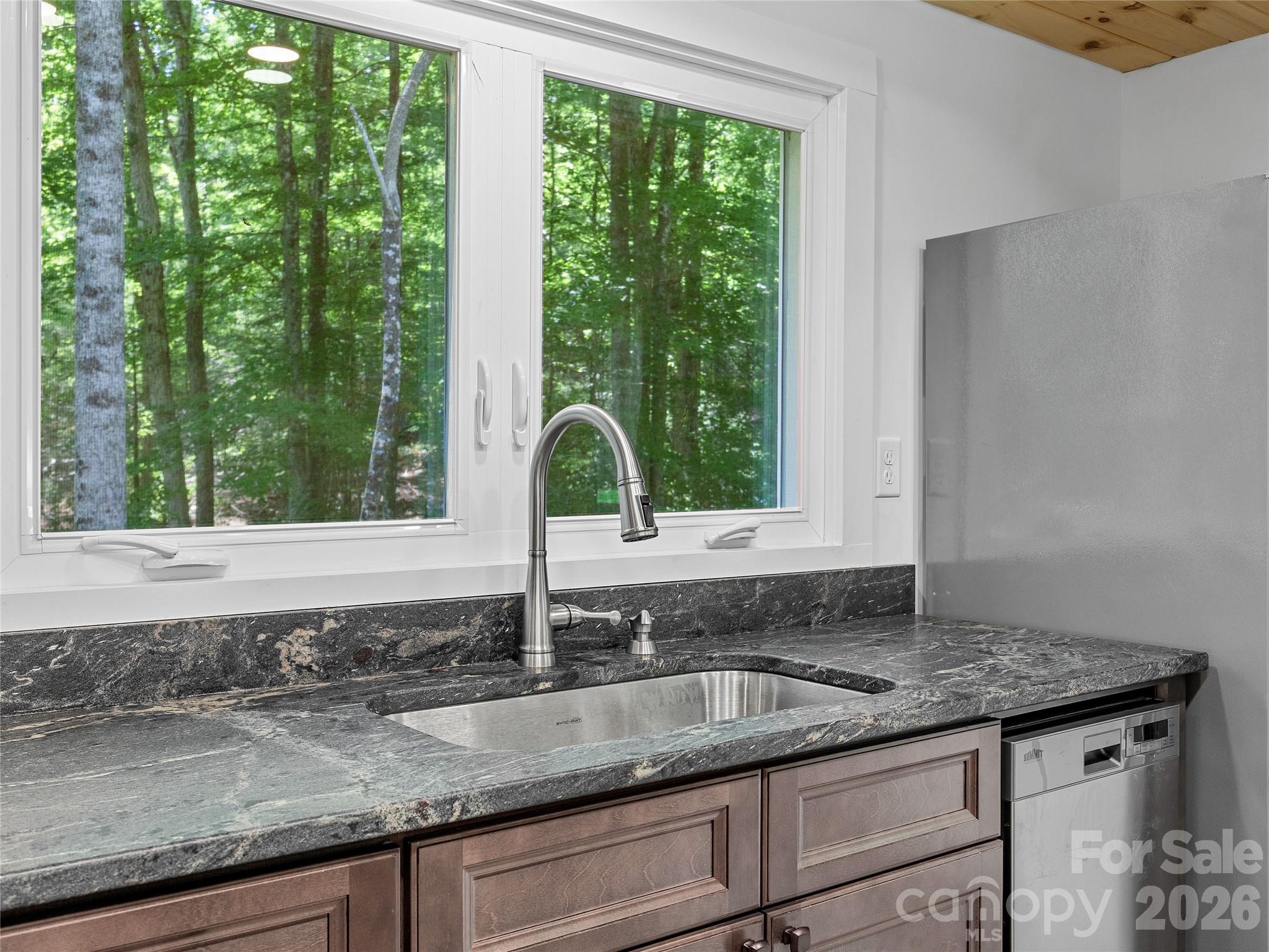 563 Burgess Road — Mill Spring